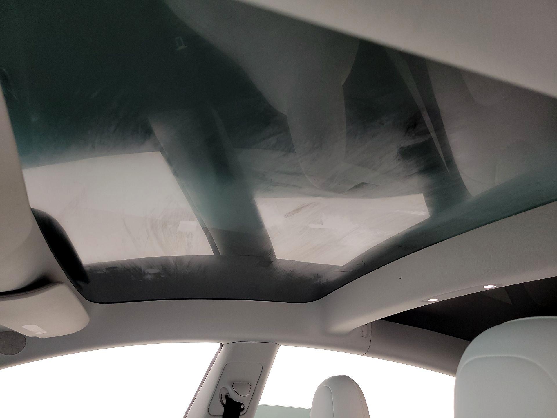 Thumbnail: 2022 Tesla Model 3 - 18