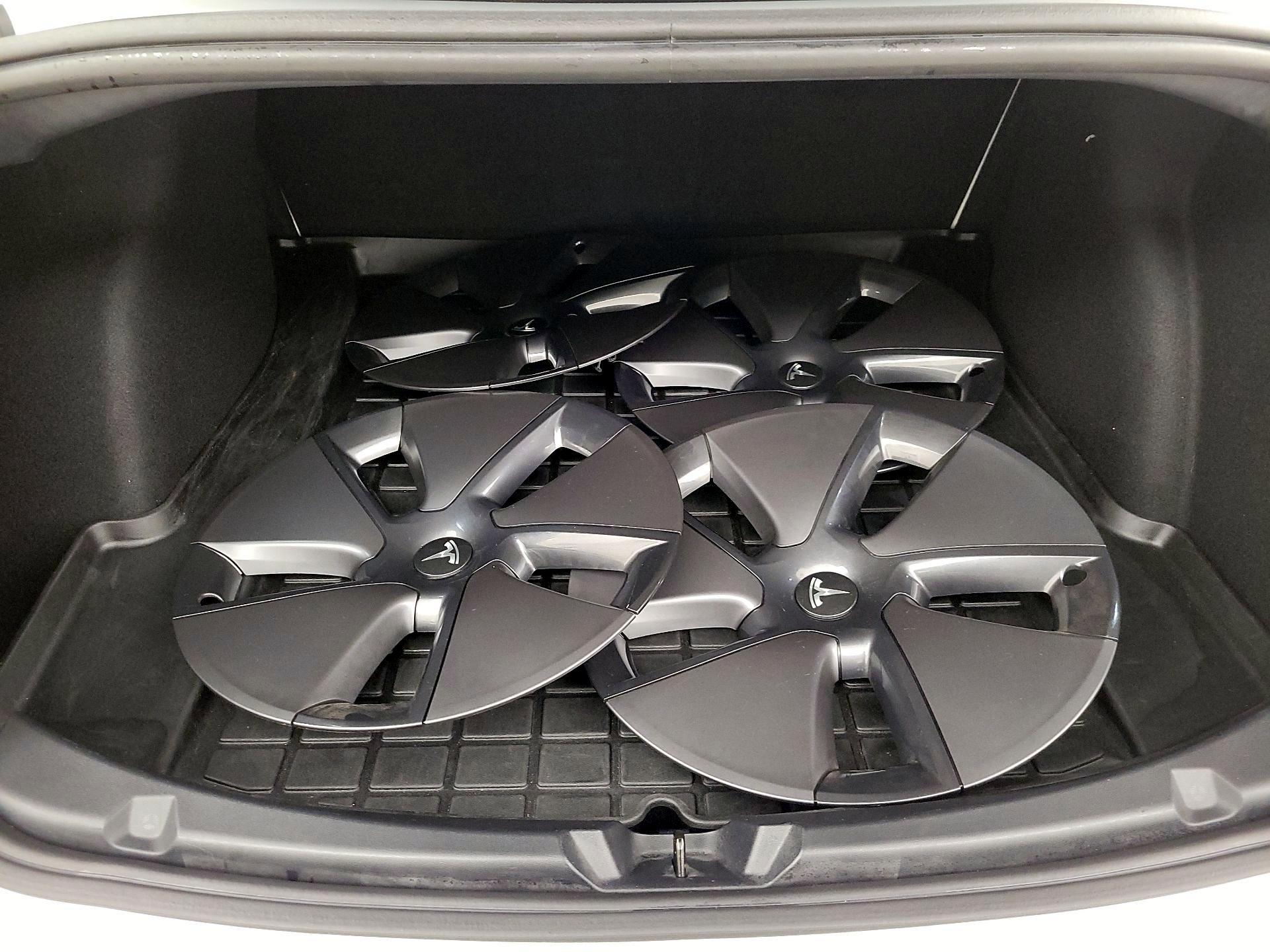 Thumbnail: 2022 Tesla Model 3 - 20