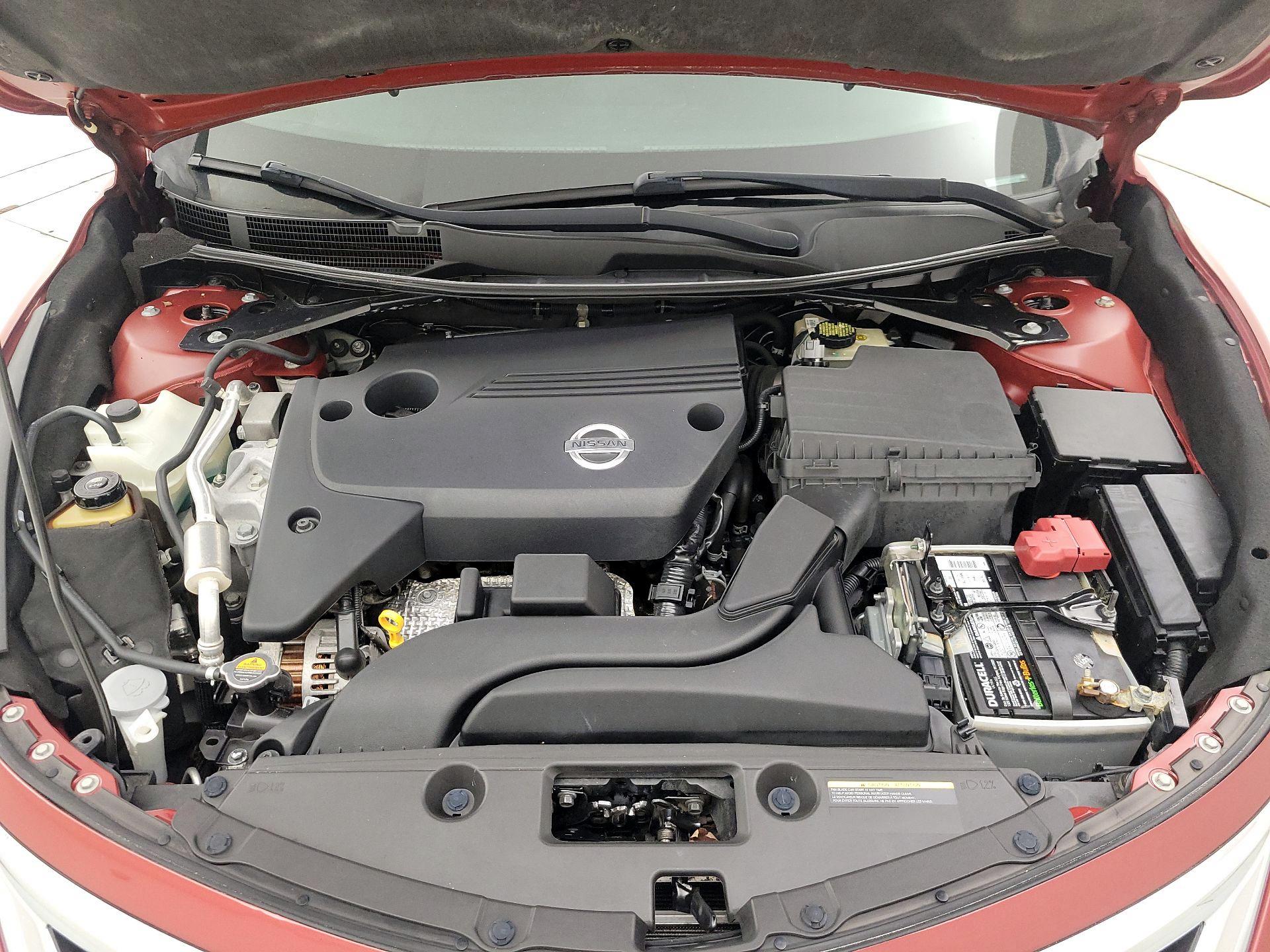 Thumbnail: 2014 Nissan Altima - 20