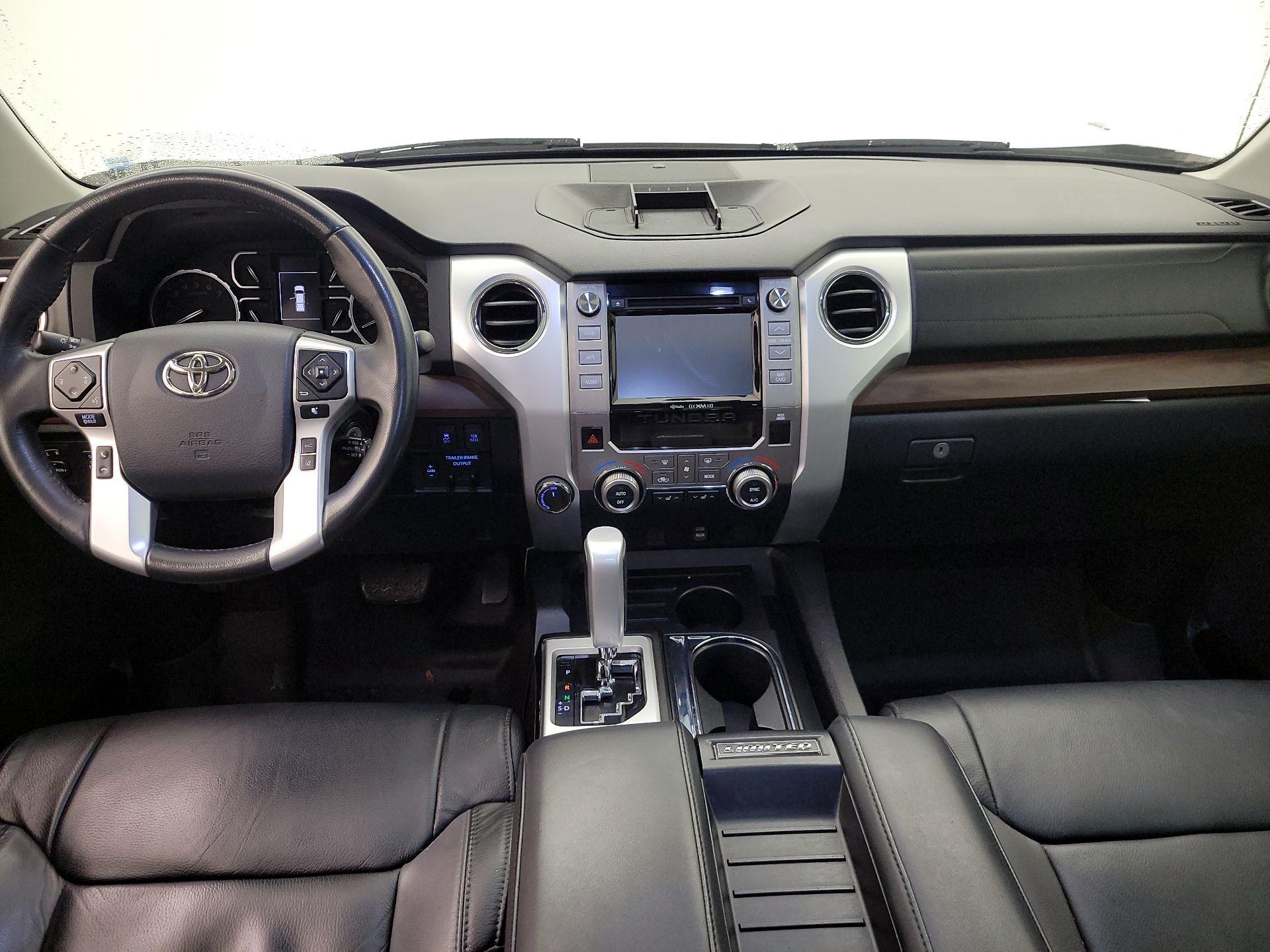 Thumbnail: 2018 Toyota Tundra - 9