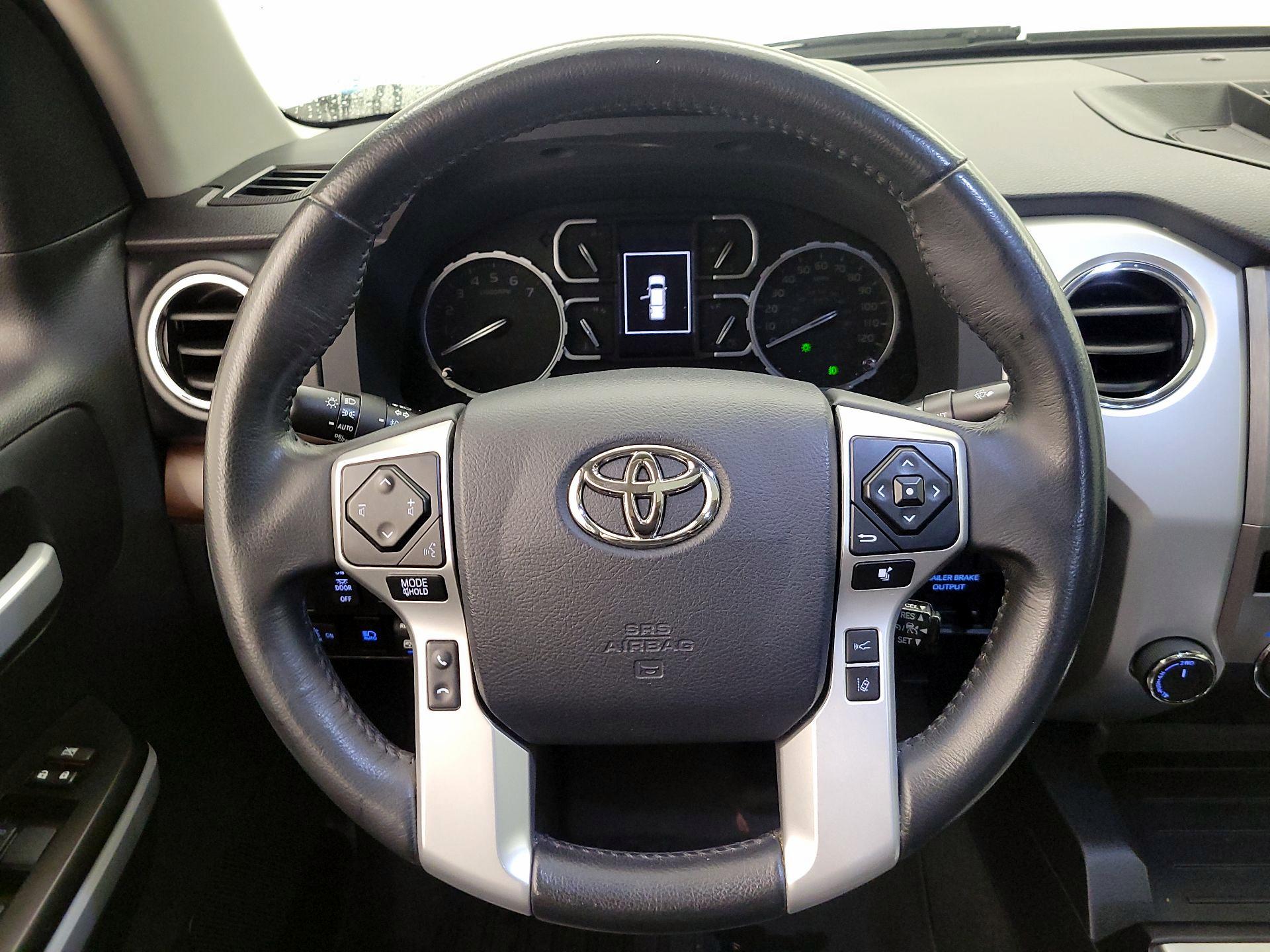 Thumbnail: 2018 Toyota Tundra - 10