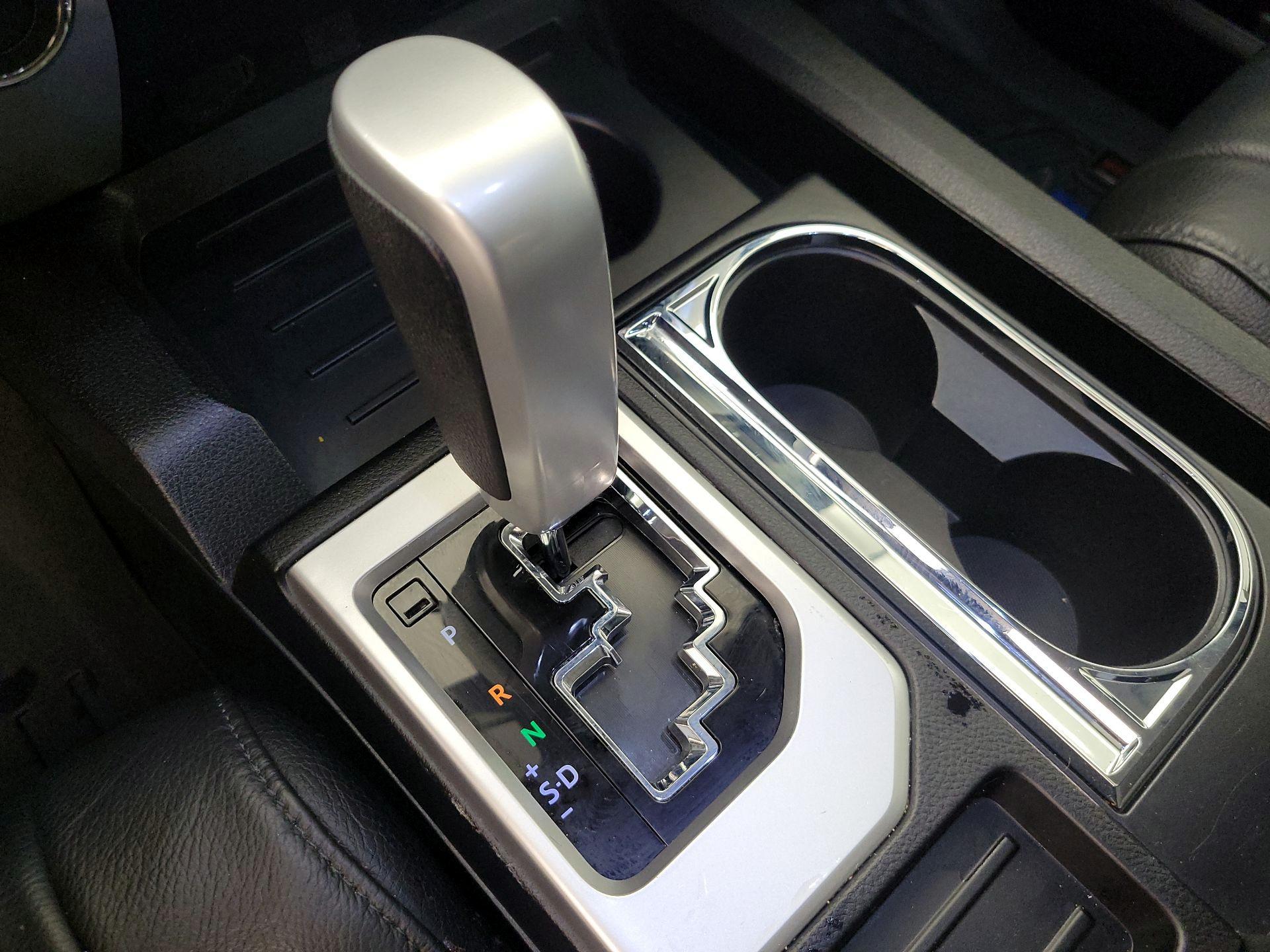 Thumbnail: 2018 Toyota Tundra - 17