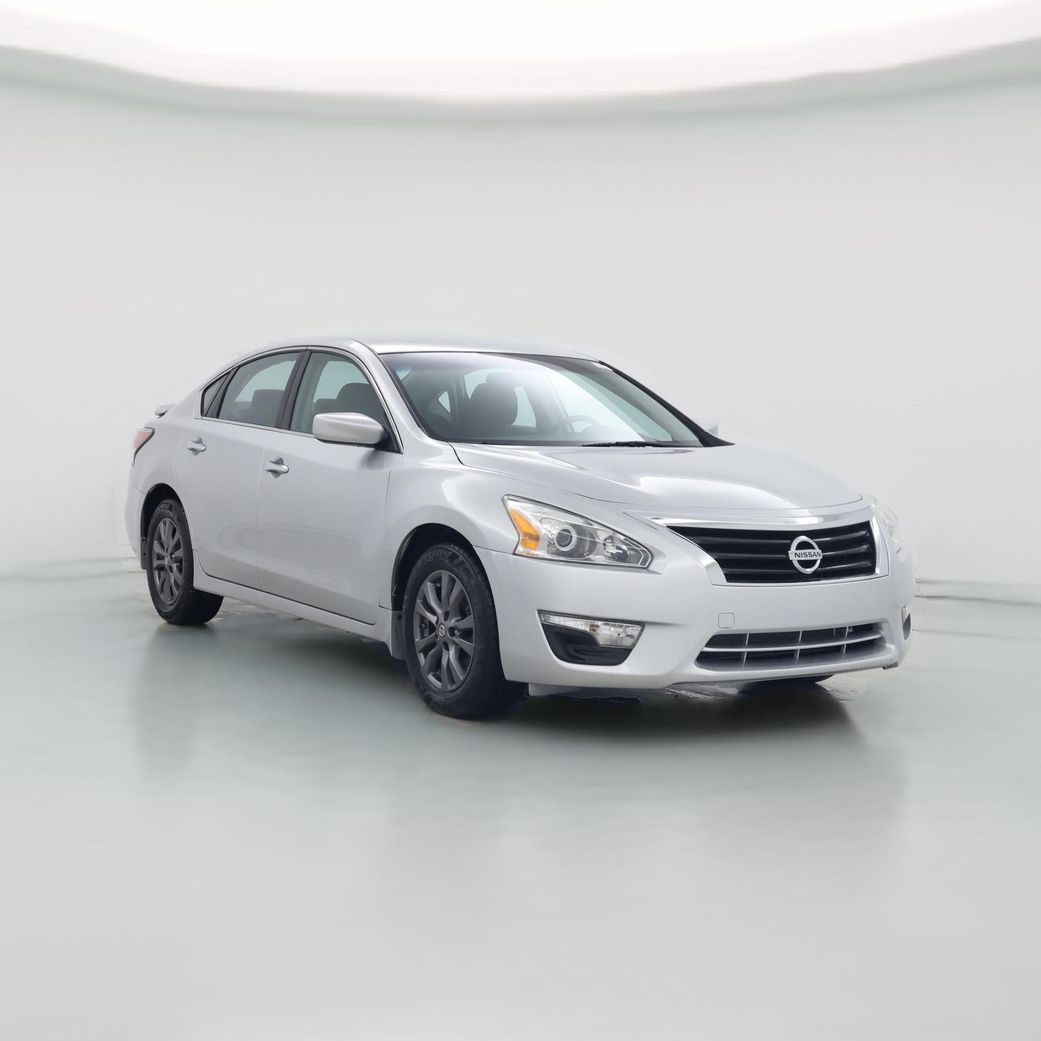 Thumbnail: 2015 Nissan Altima - 1