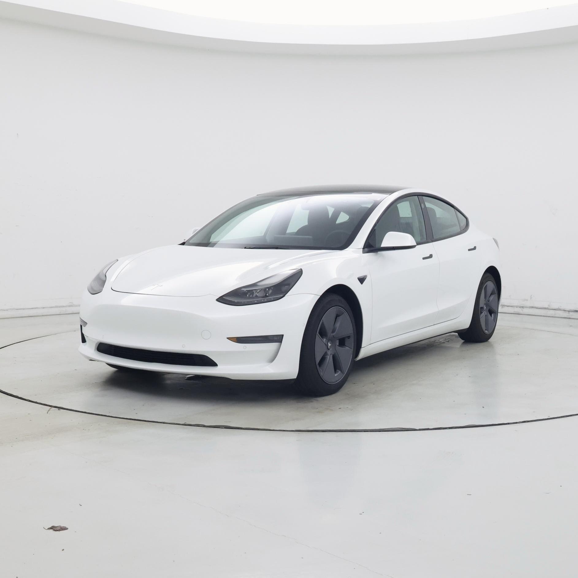 Thumbnail: 2022 Tesla Model 3 - 4