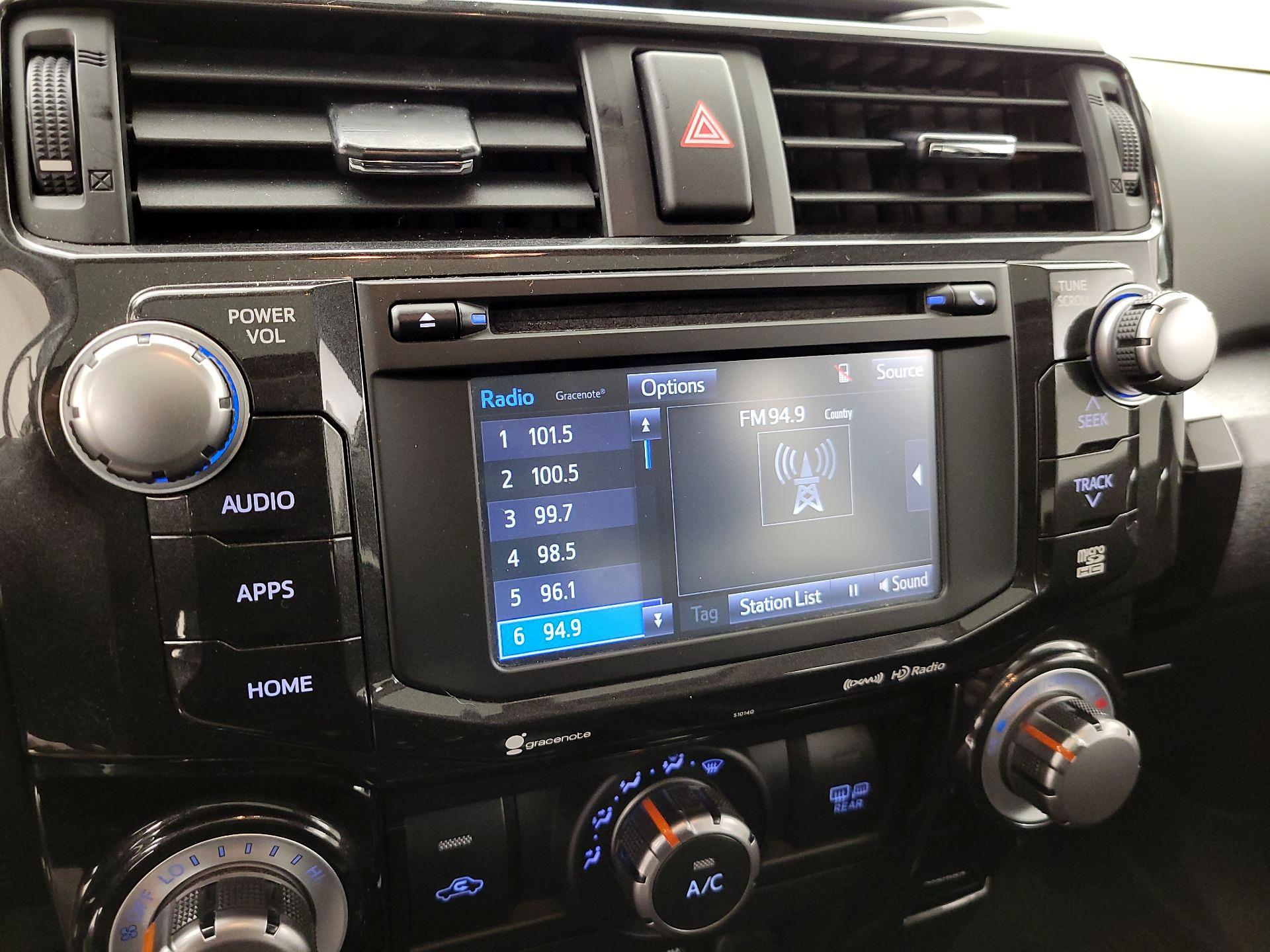 Thumbnail: 2016 Toyota 4Runner - 15