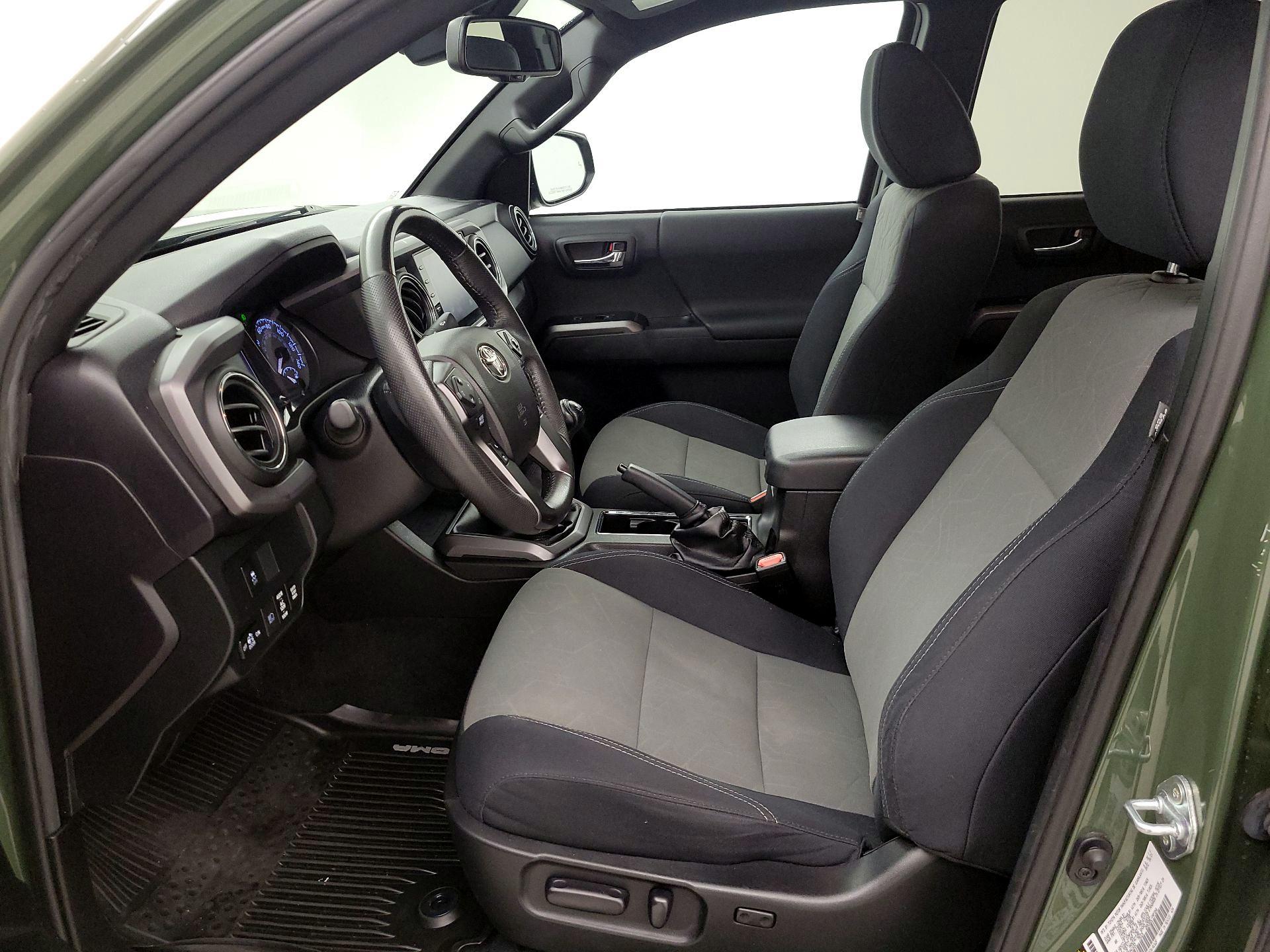 Thumbnail: 2021 Toyota Tacoma - 11