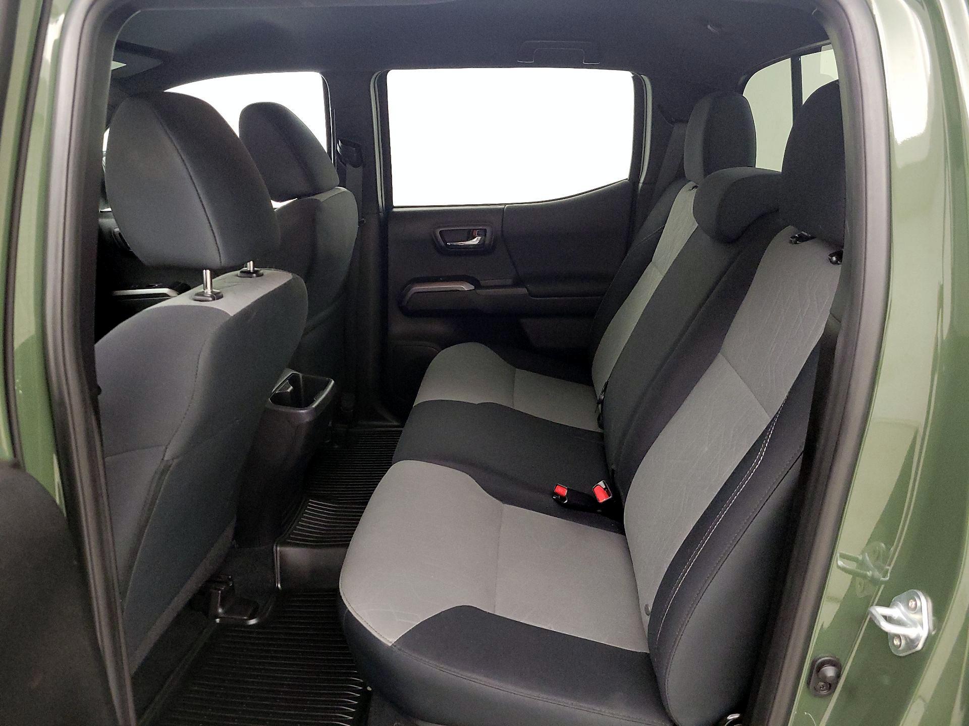 Thumbnail: 2021 Toyota Tacoma - 20