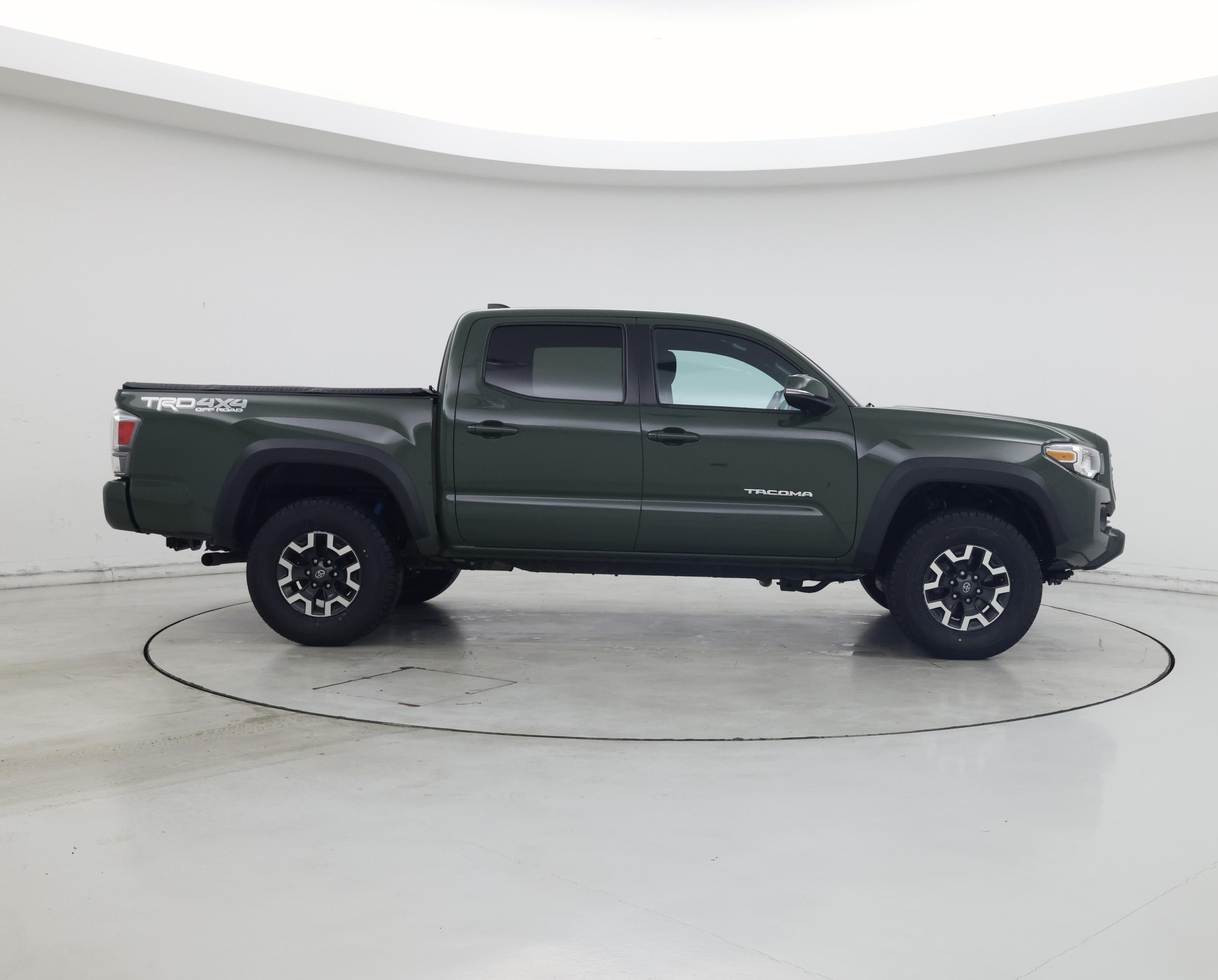 Thumbnail: 2021 Toyota Tacoma - 7