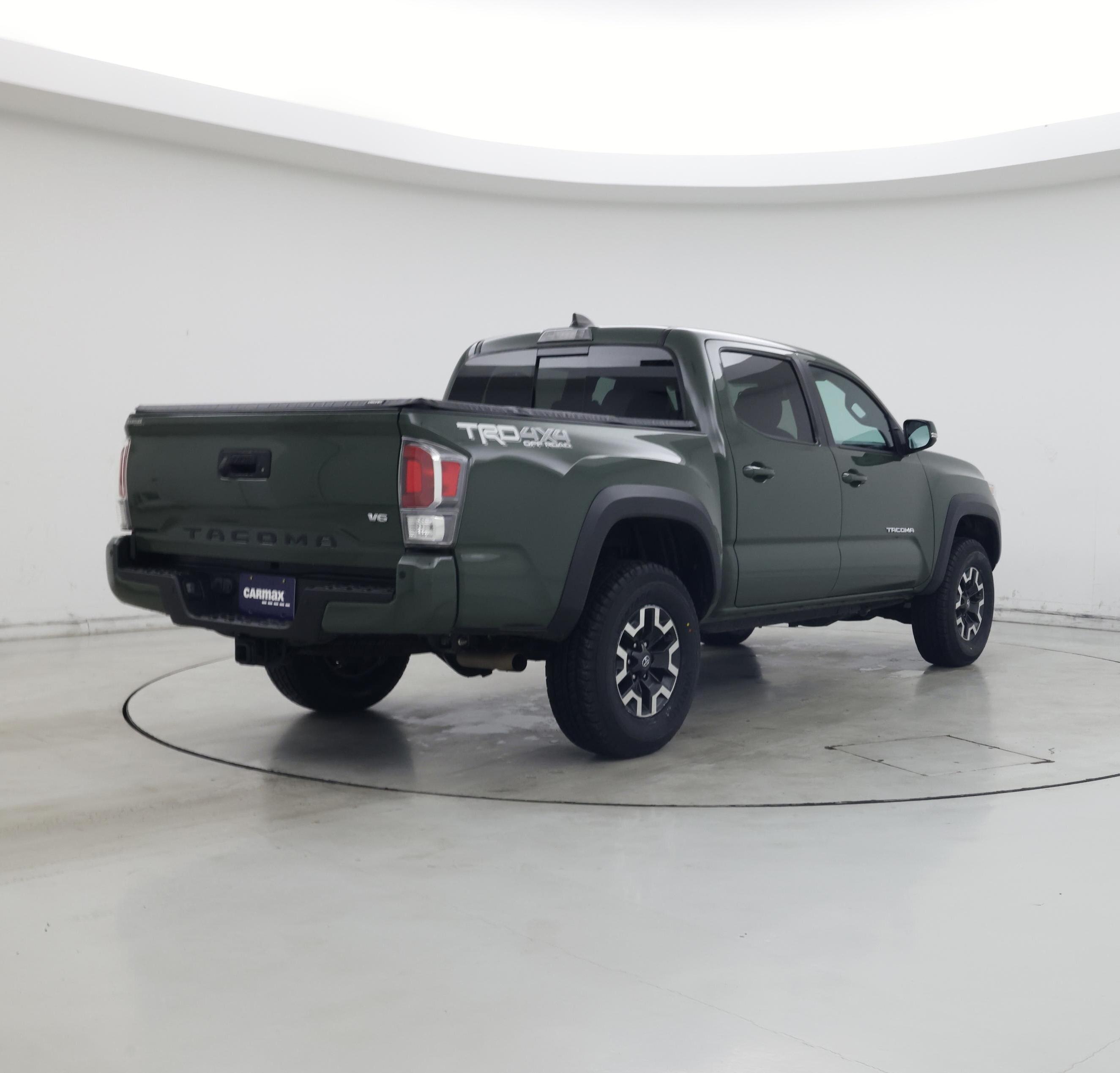 Thumbnail: 2021 Toyota Tacoma - 8