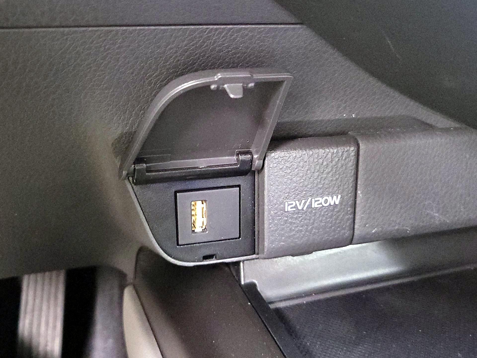 Thumbnail: 2024 Toyota Camry - 18