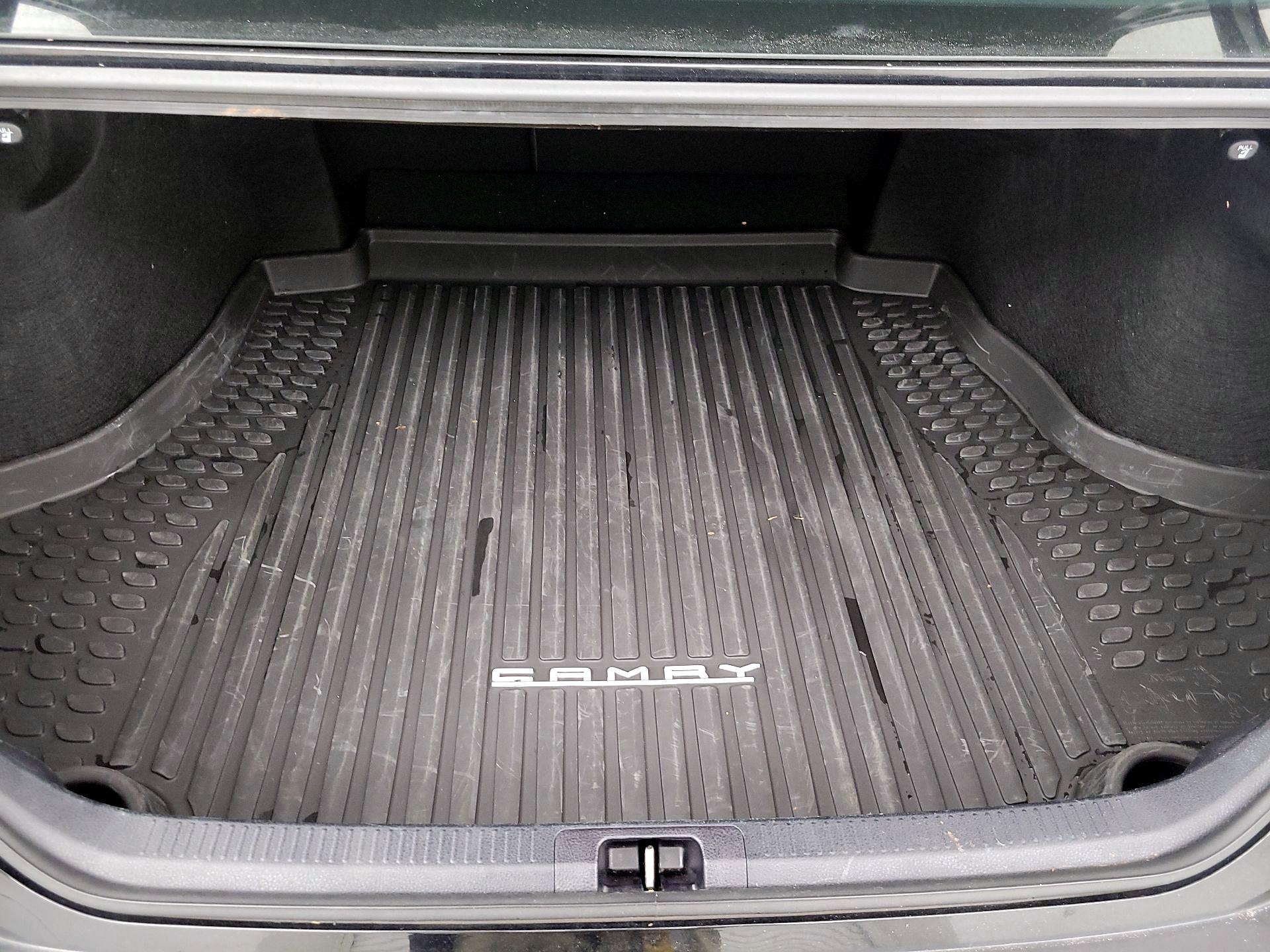 Thumbnail: 2024 Toyota Camry - 20