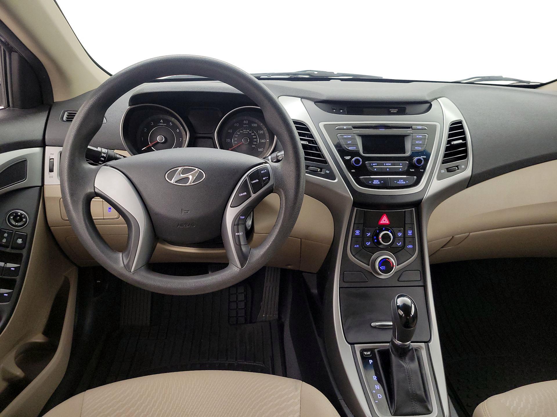 Thumbnail: 2016 Hyundai Elantra - 10