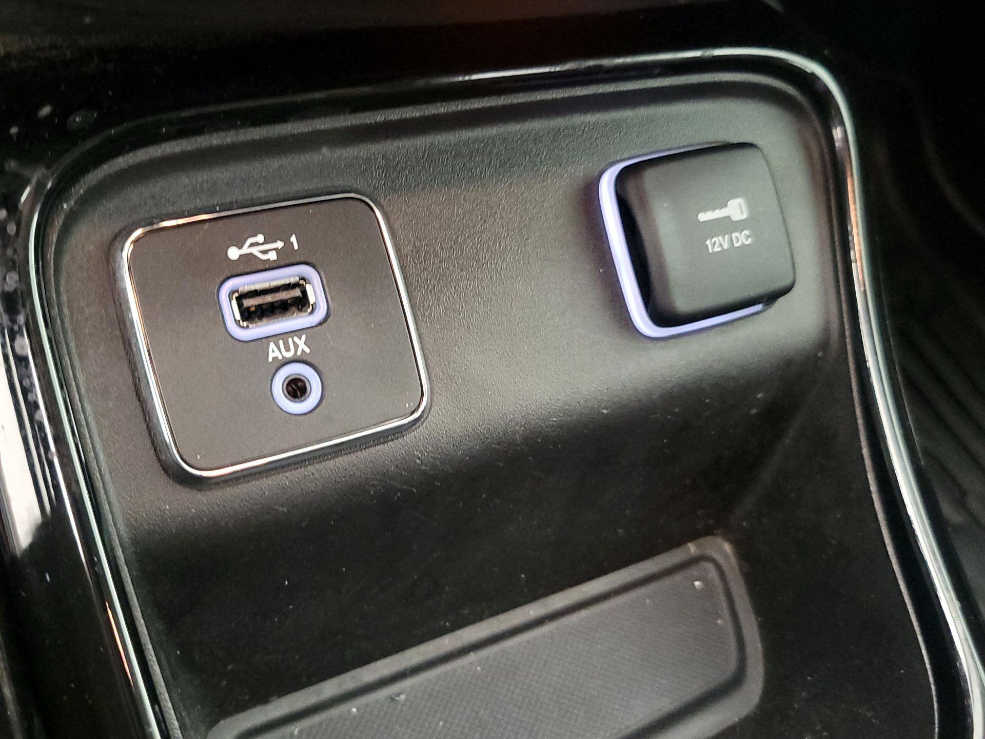 Thumbnail: 2020 Jeep Compass - 18