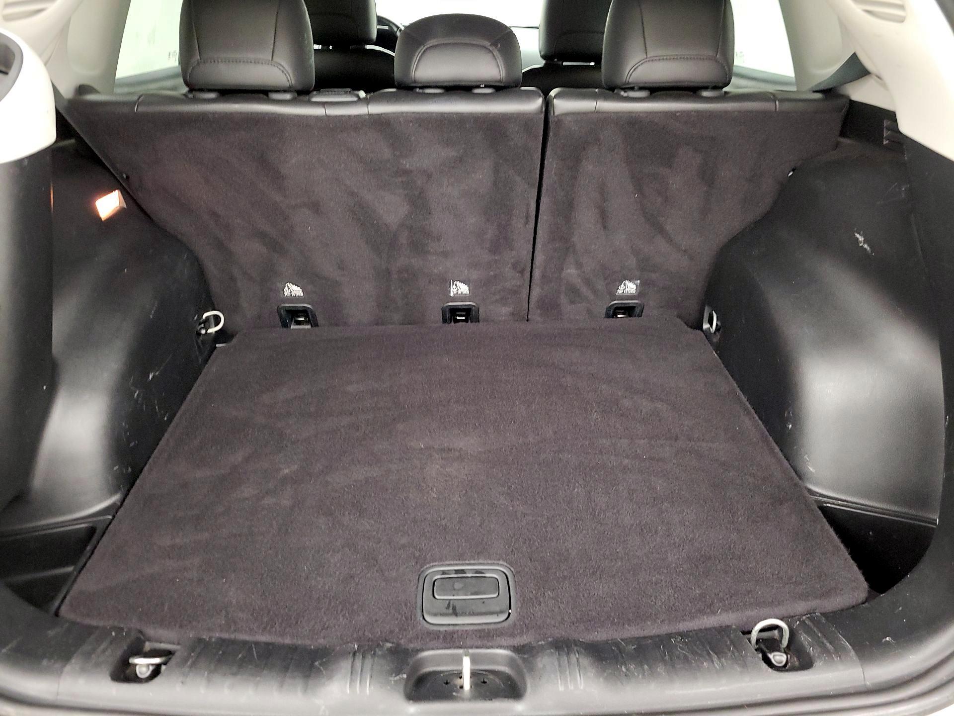 Thumbnail: 2018 Jeep Compass - 20