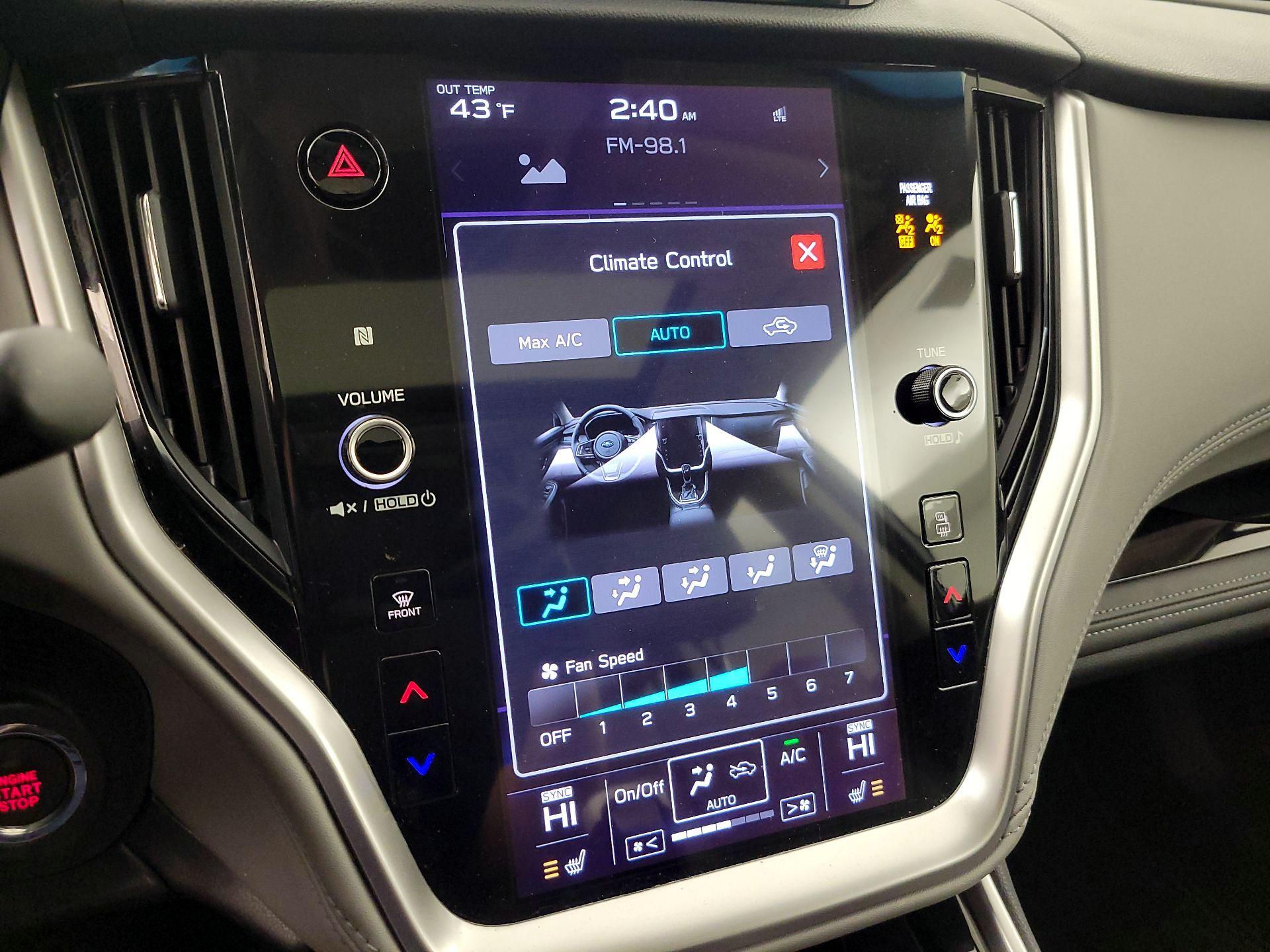 Thumbnail: 2022 Subaru Outback - 17