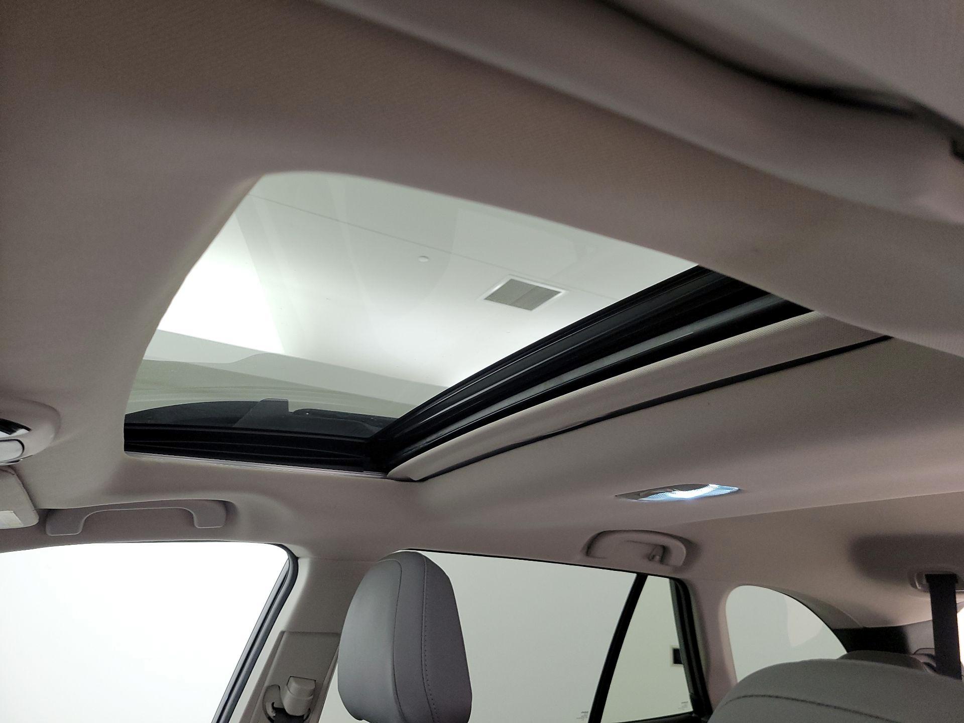 Thumbnail: 2022 Subaru Outback - 20