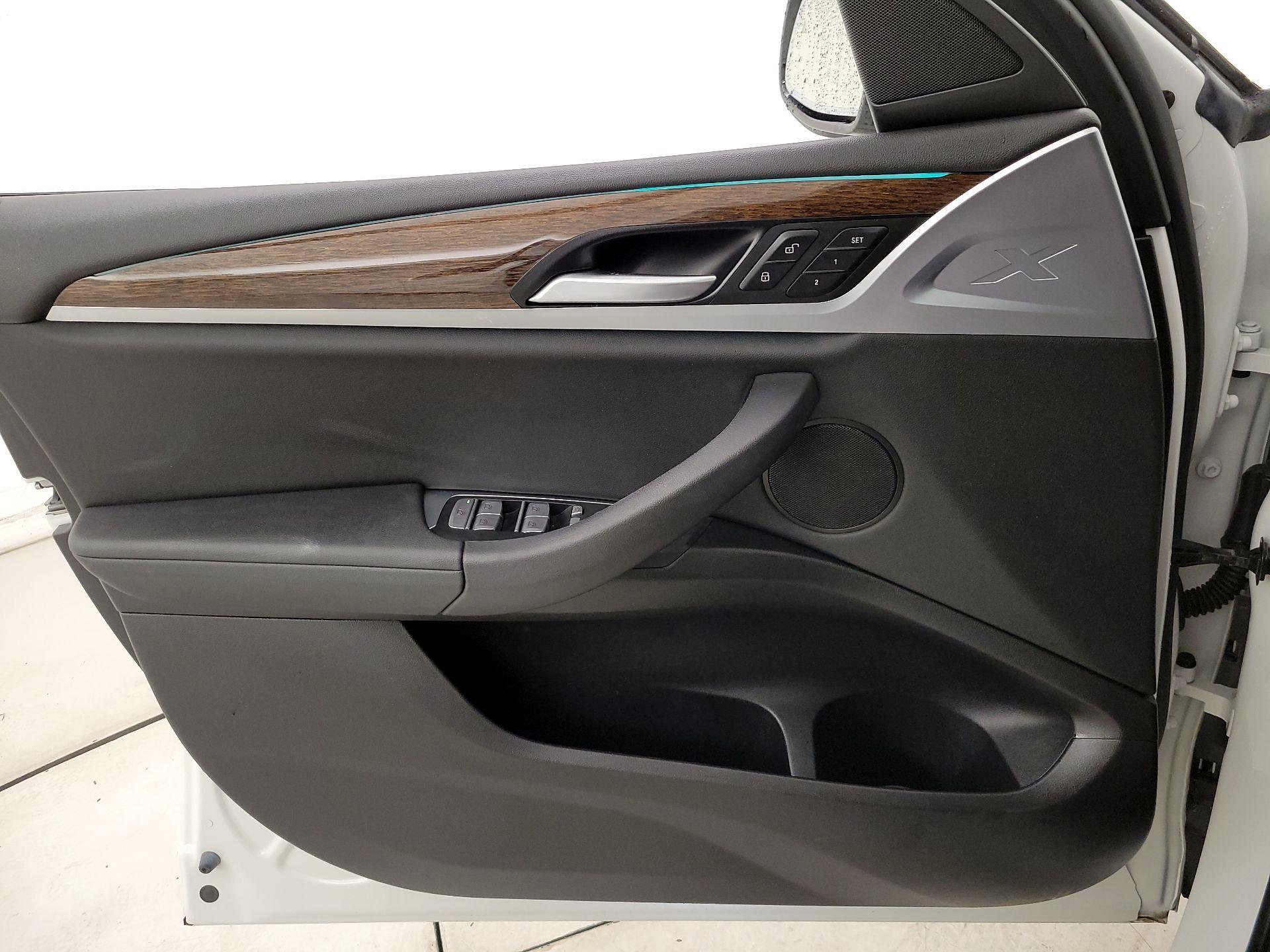 Thumbnail: 2020 BMW X4 - 12