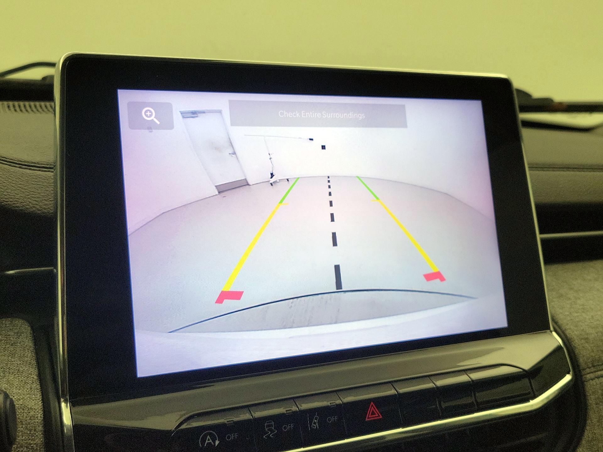 Thumbnail: 2022 Jeep Compass - 14