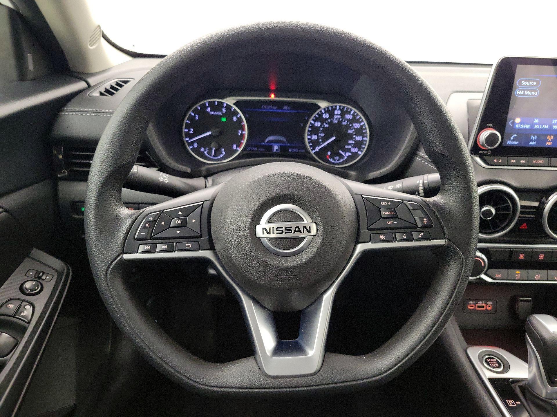 Thumbnail: 2023 Nissan Sentra - 10