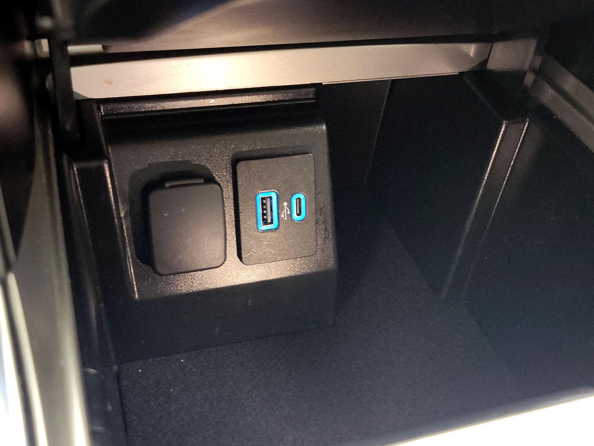 Thumbnail: 2024 Ford Explorer - 19