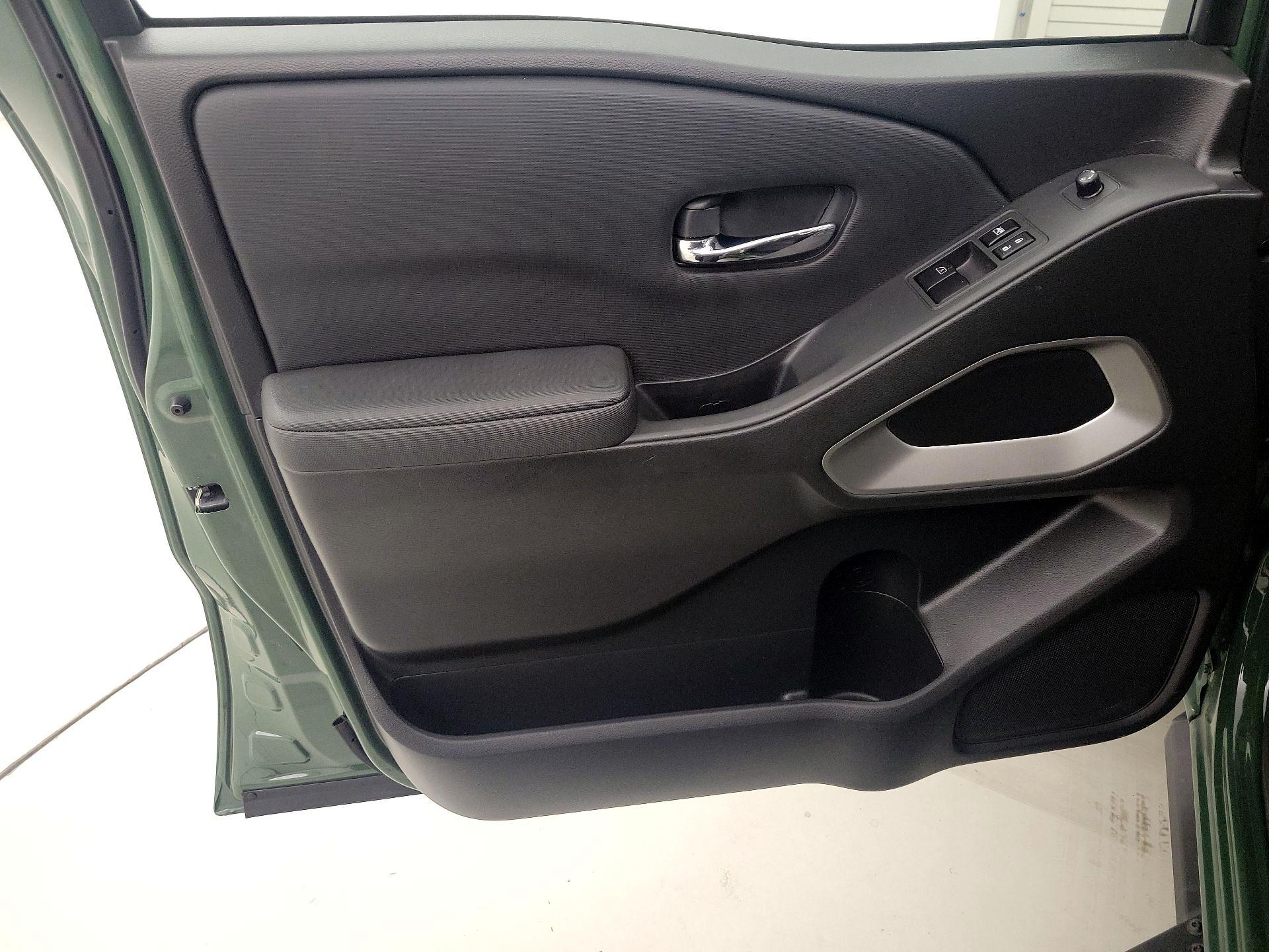 Thumbnail: 2022 Nissan Frontier - 12