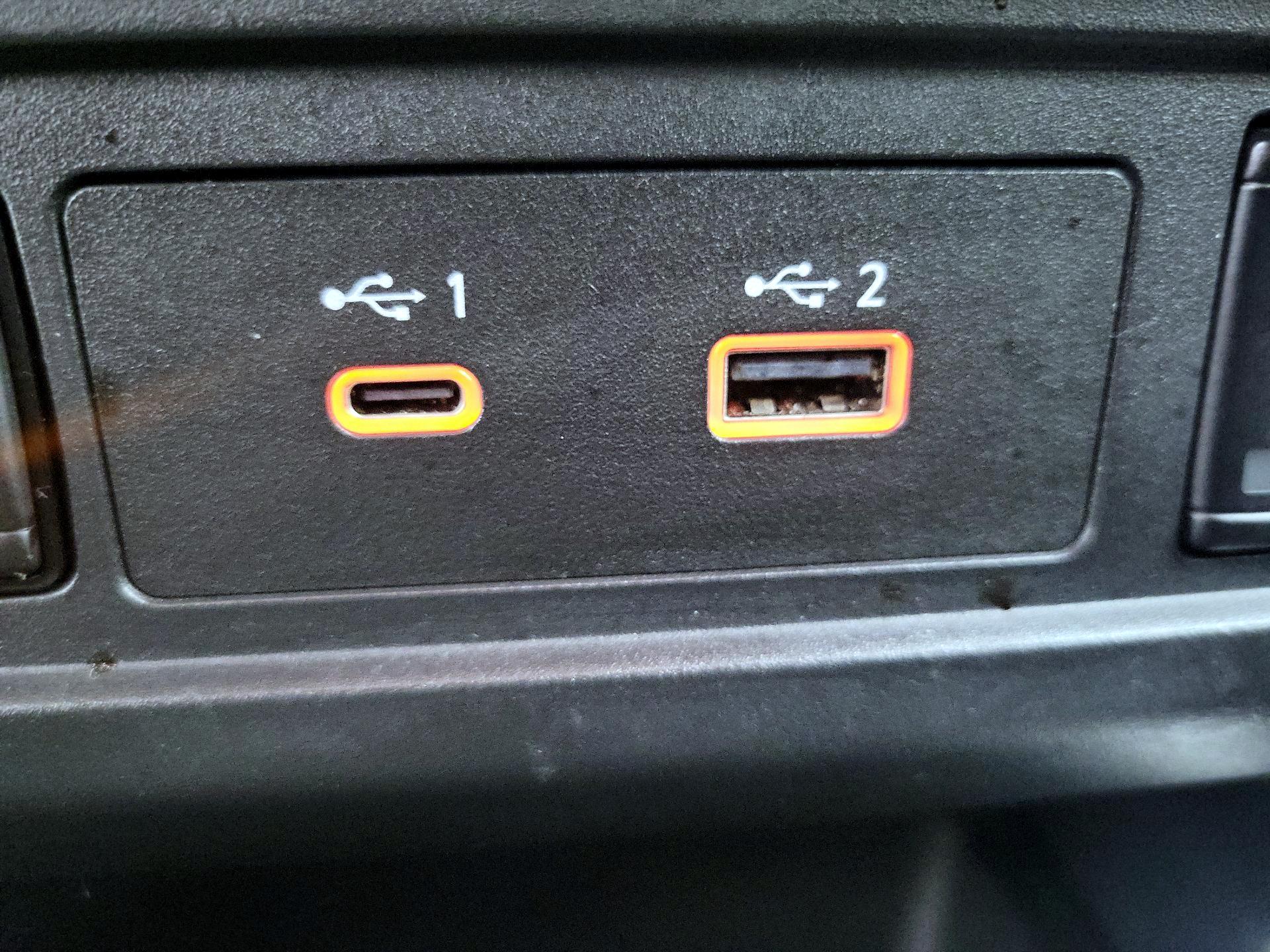 Thumbnail: 2022 Nissan Frontier - 18