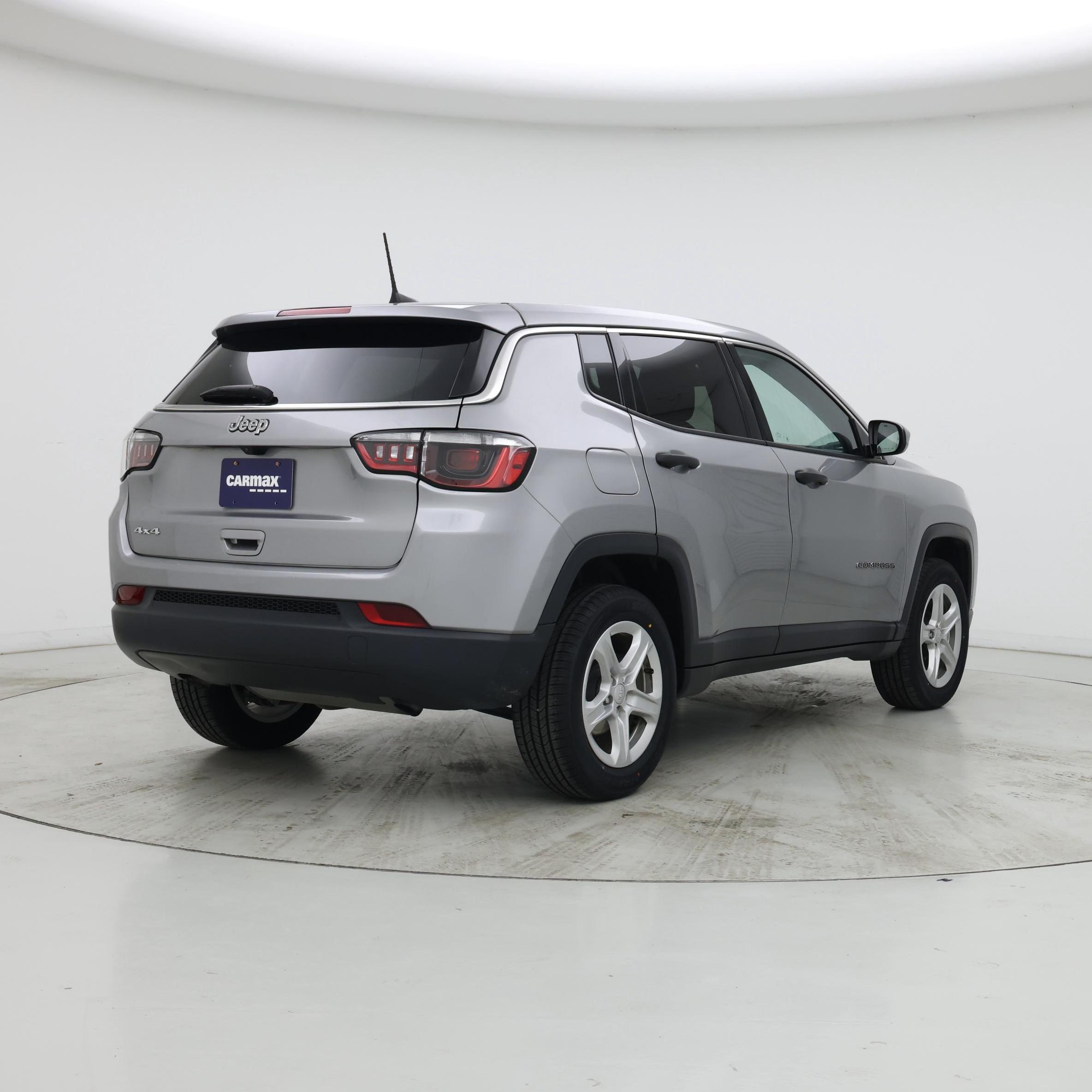 Thumbnail: 2023 Jeep Compass - 8