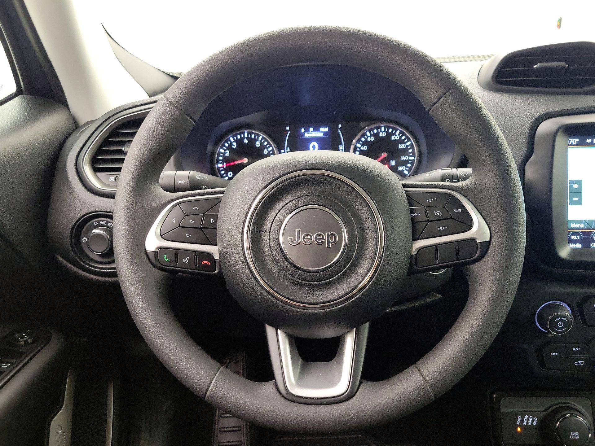 Thumbnail: 2023 Jeep Renegade - 10