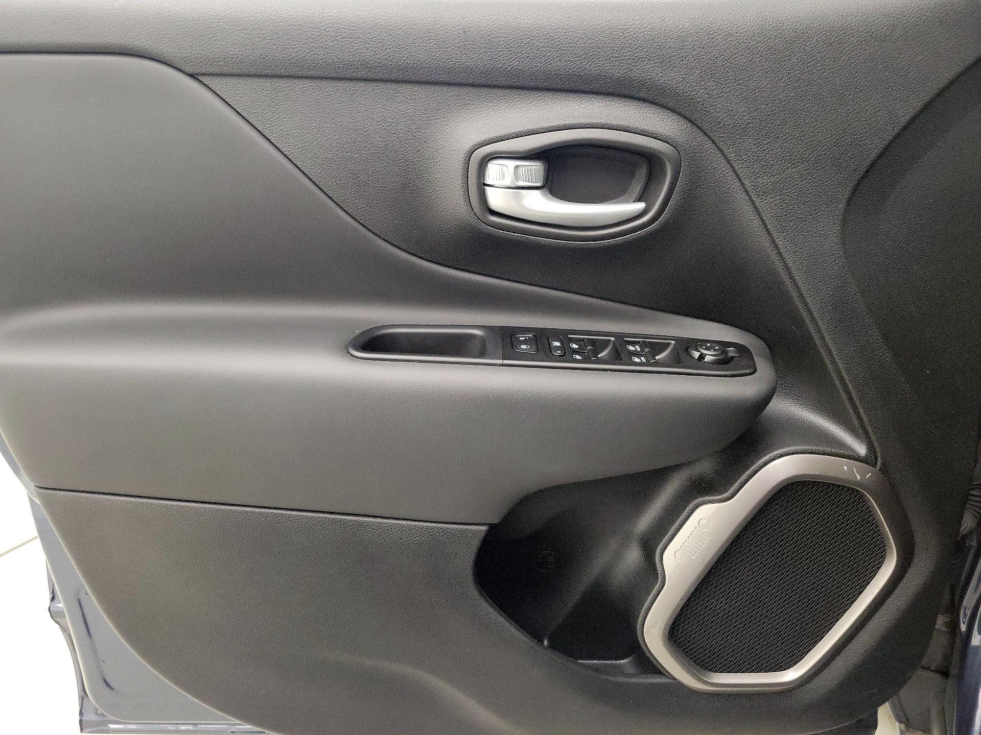 Thumbnail: 2023 Jeep Renegade - 12