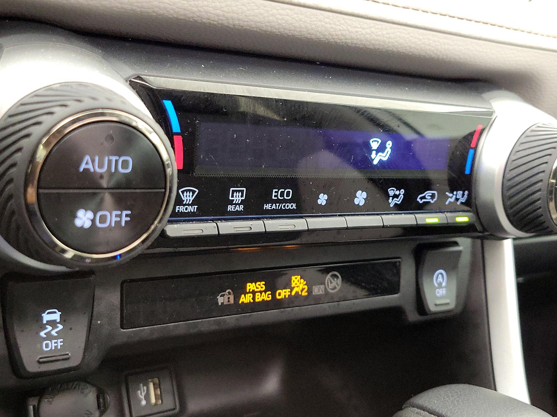 Thumbnail: 2024 Toyota RAV4 - 16