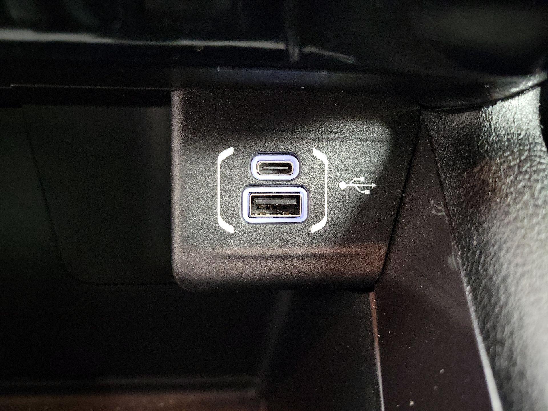 Thumbnail: 2024 Jeep Compass - 18