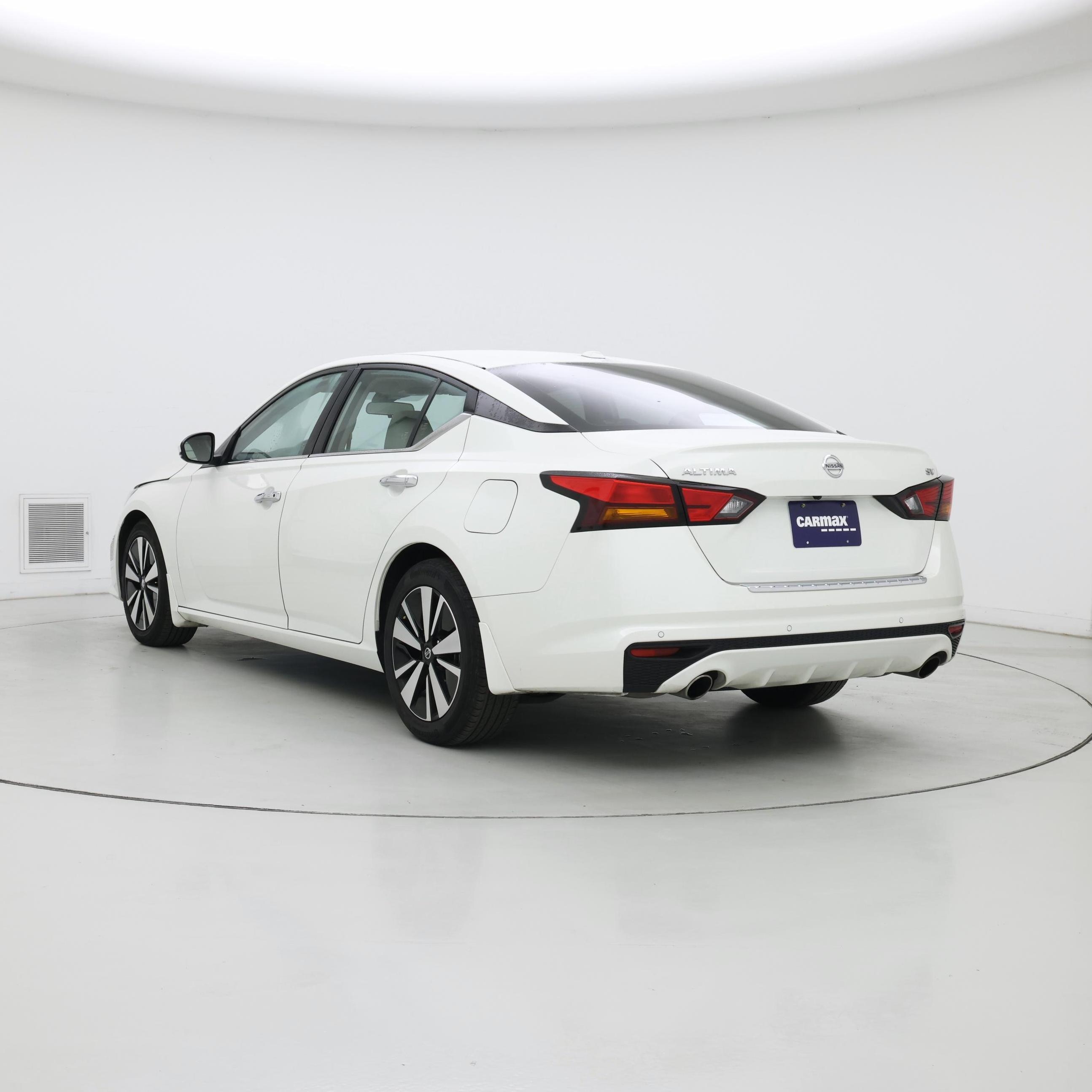 Thumbnail: 2022 Nissan Altima - 2