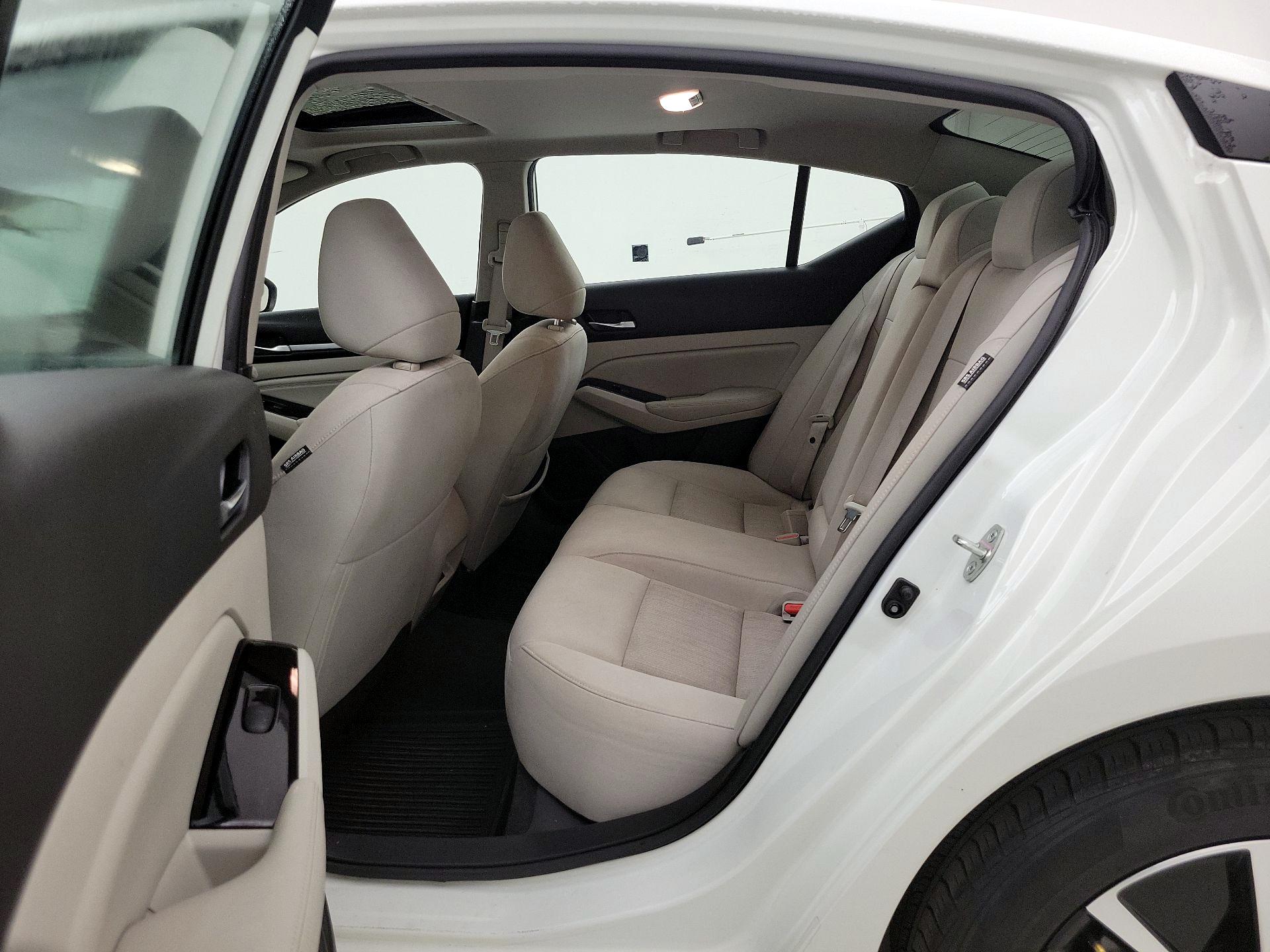 Thumbnail: 2022 Nissan Altima - 20