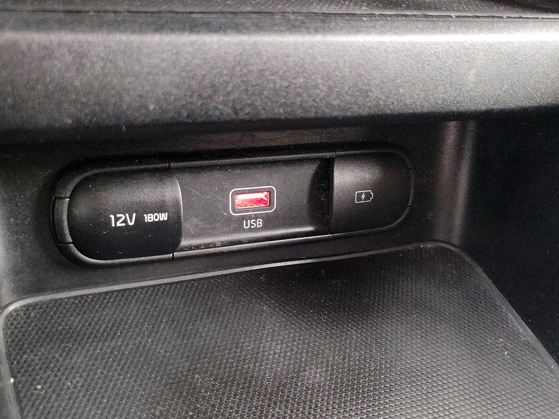 Thumbnail: 2024 Kia Forte - 18