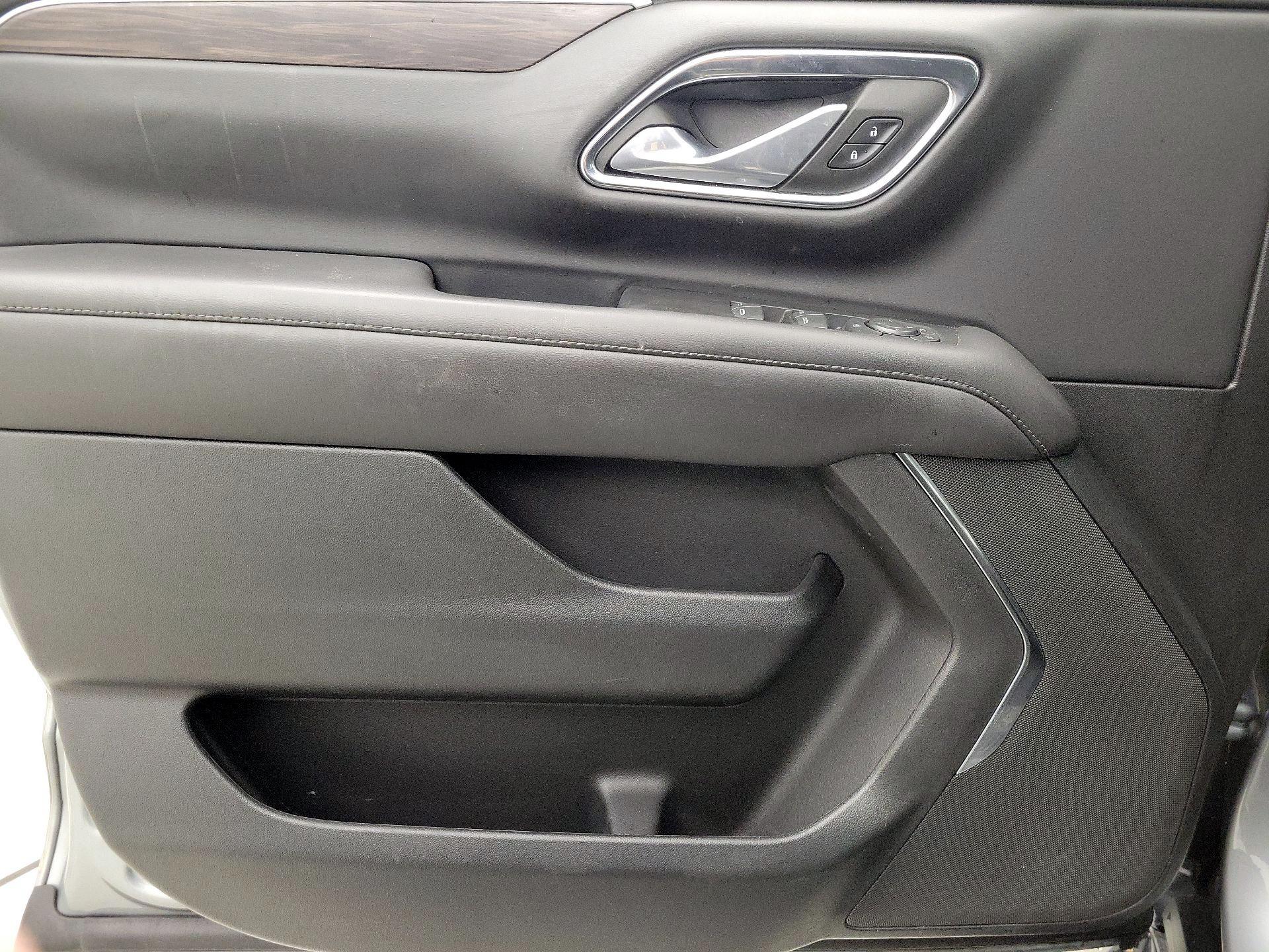 Thumbnail: 2023 Chevrolet Tahoe - 12