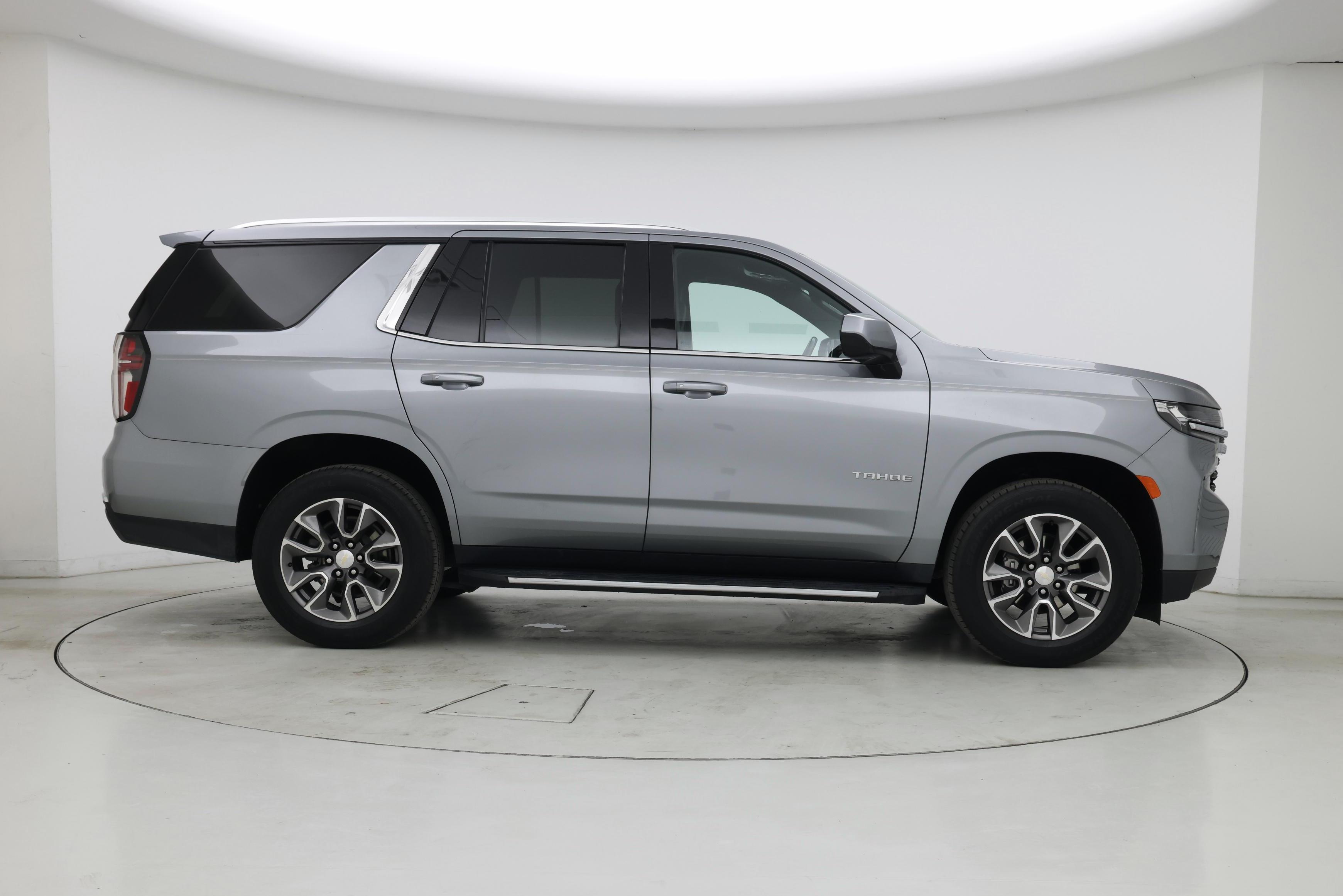 Thumbnail: 2023 Chevrolet Tahoe - 7