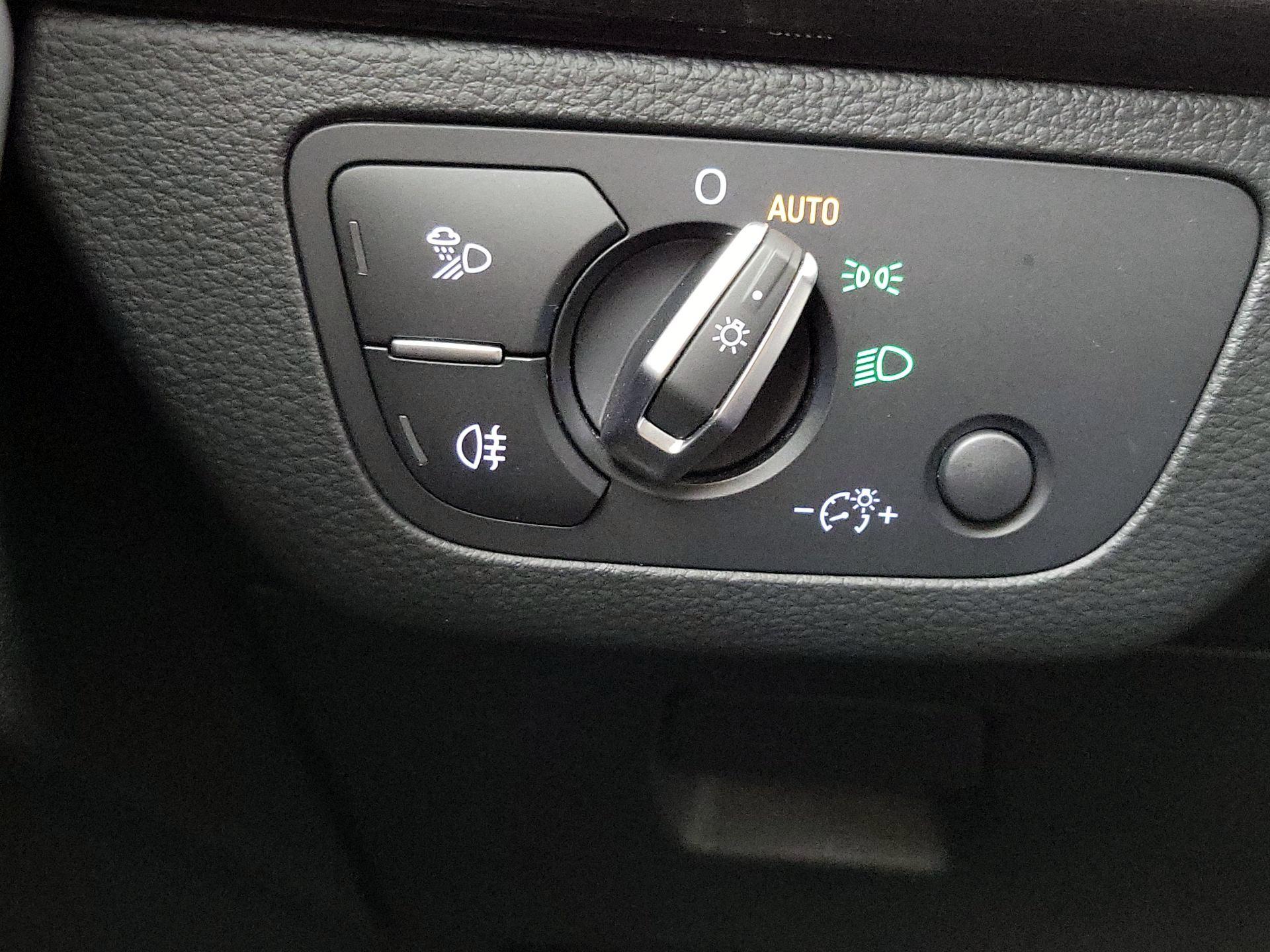 Thumbnail: 2020 Audi Q5 - 13