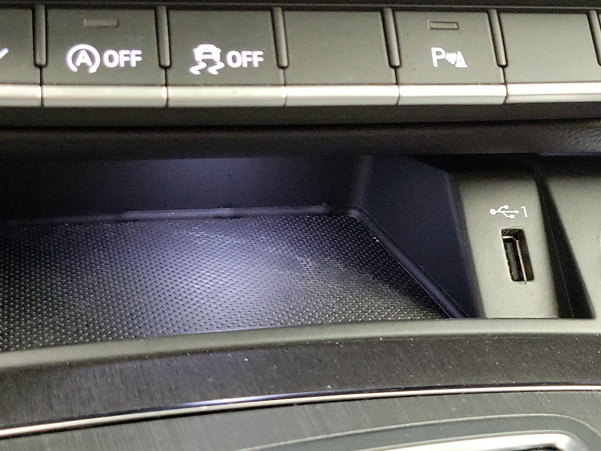 Thumbnail: 2020 Audi Q5 - 19