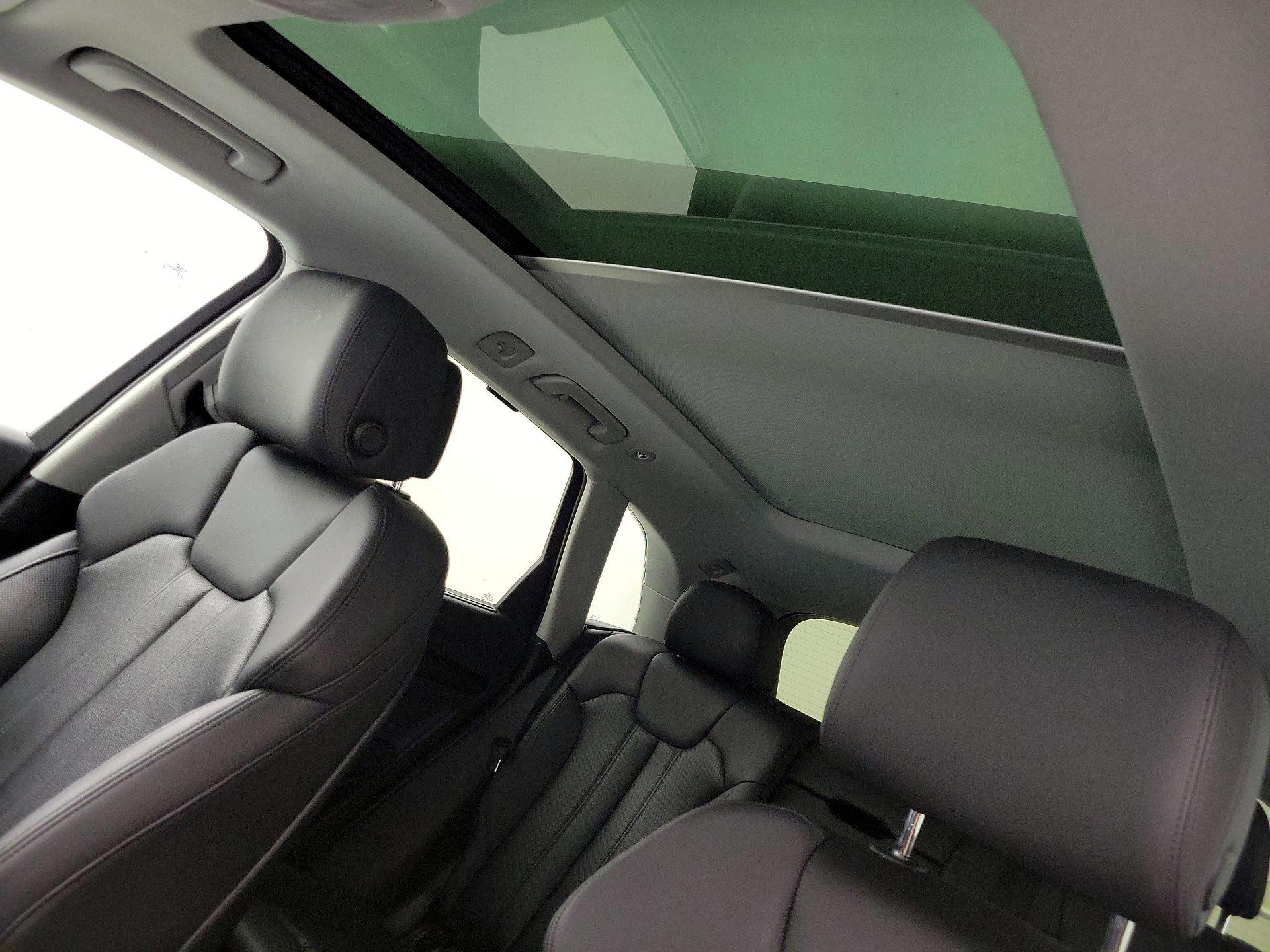 Thumbnail: 2020 Audi Q5 - 20