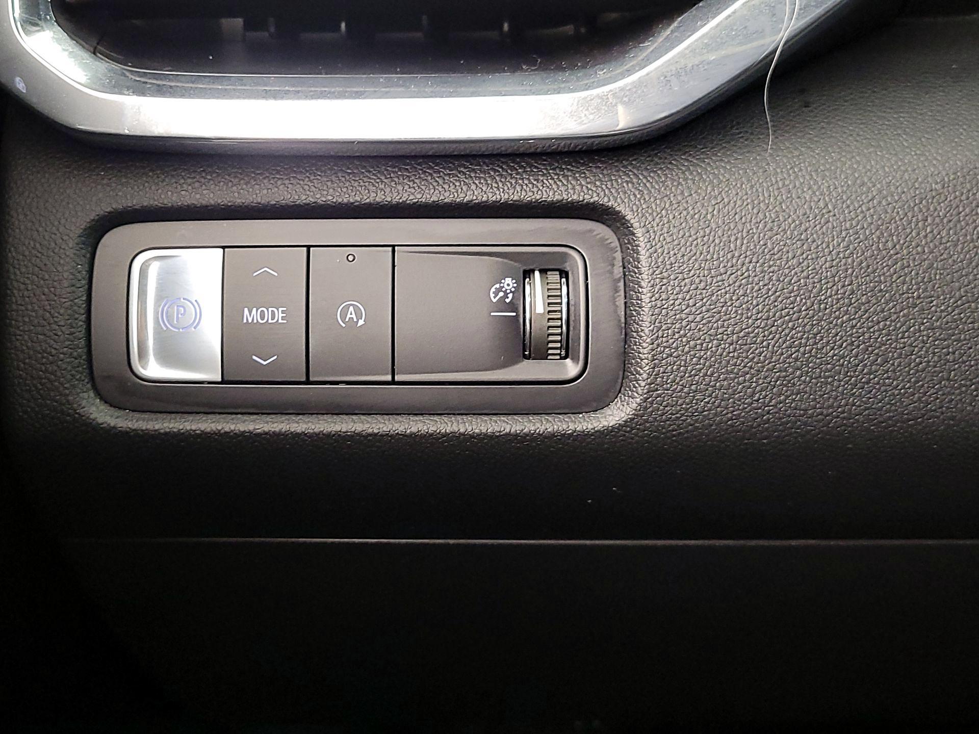 Thumbnail: 2025 GMC Acadia - 13