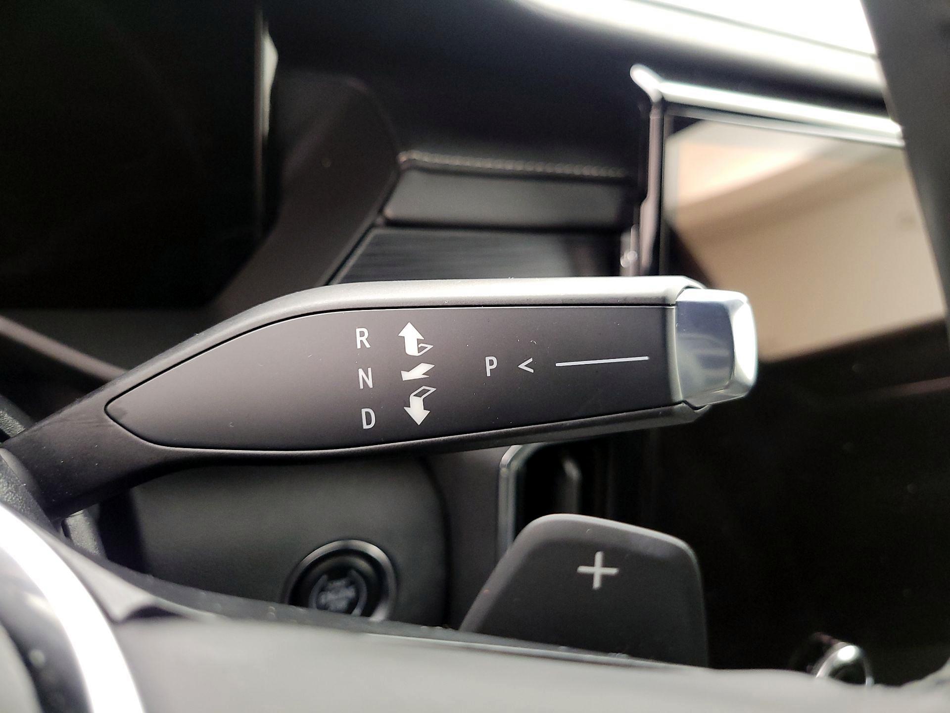 Thumbnail: 2025 GMC Acadia - 18