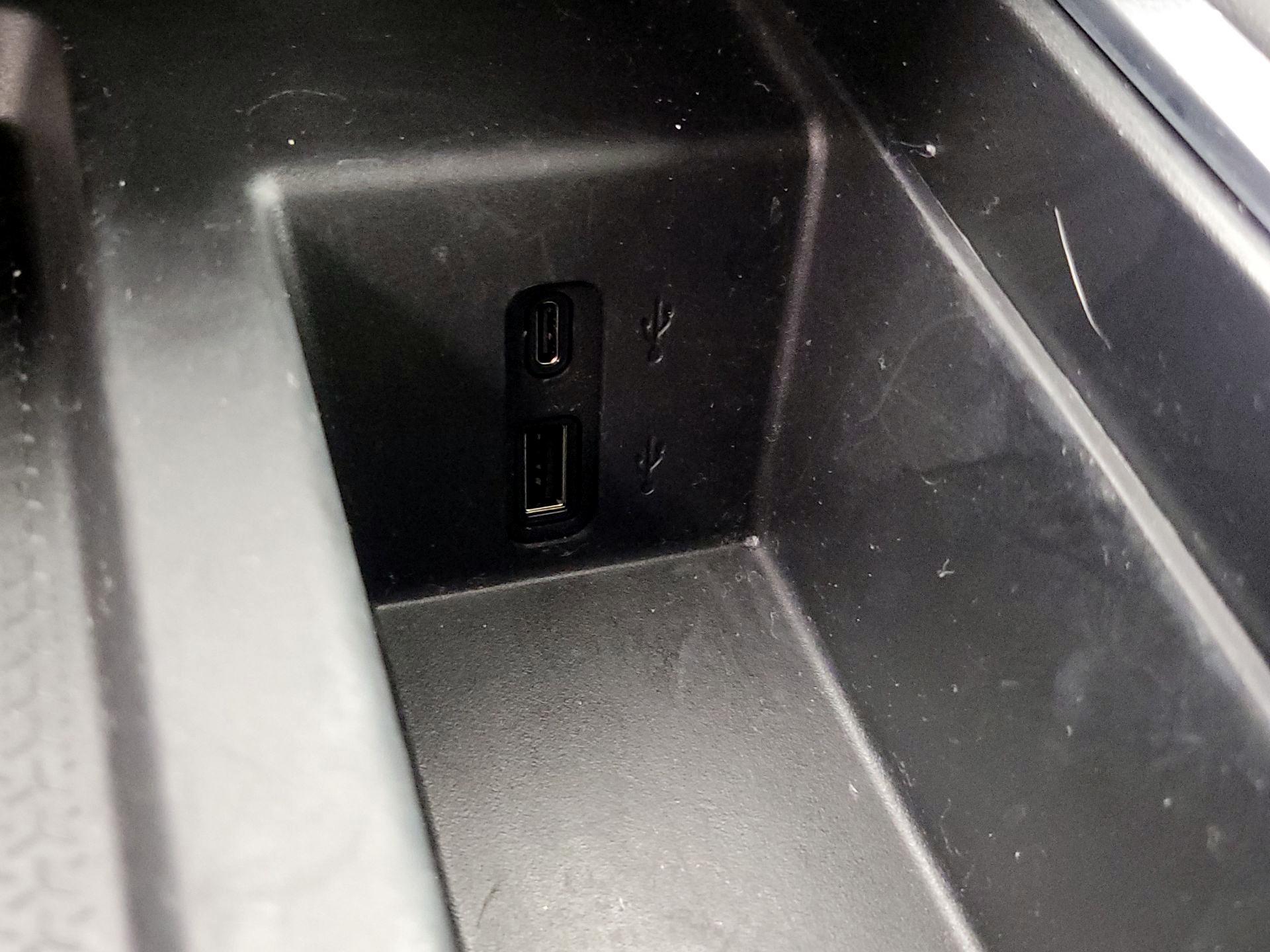 Thumbnail: 2025 GMC Acadia - 19