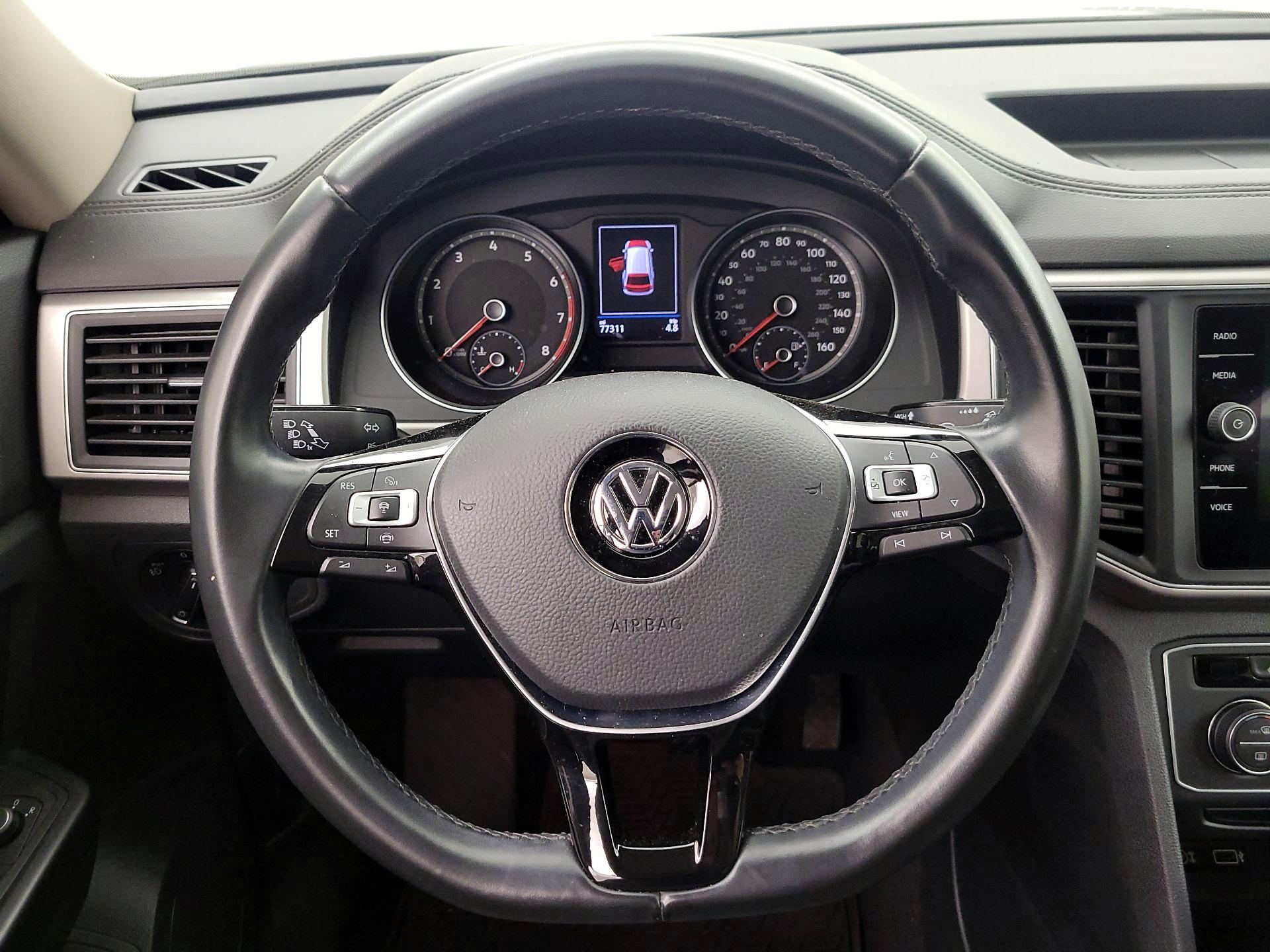 Thumbnail: 2019 Volkswagen Atlas - 10