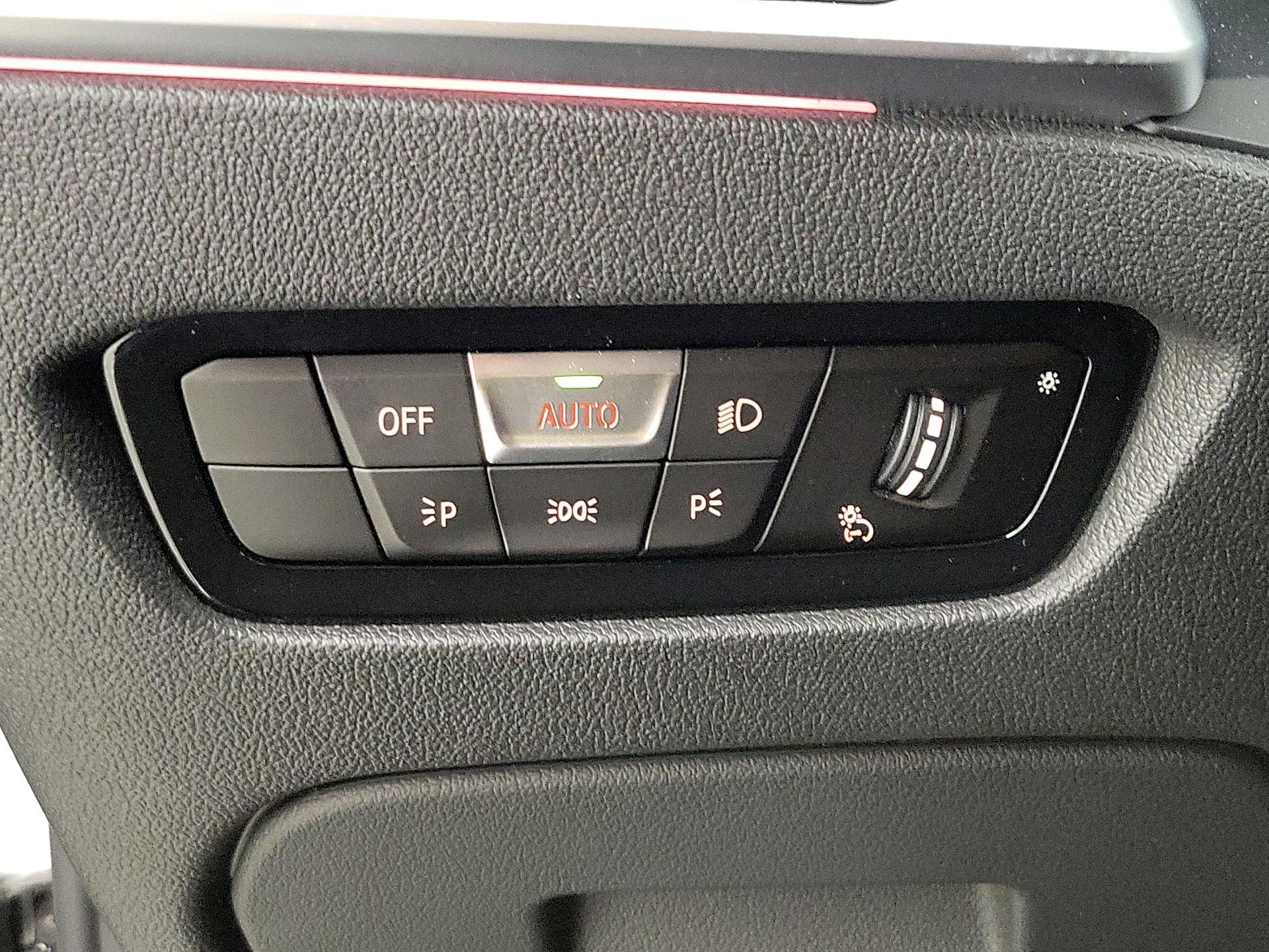 Thumbnail: 2021 BMW 4 Series - 13