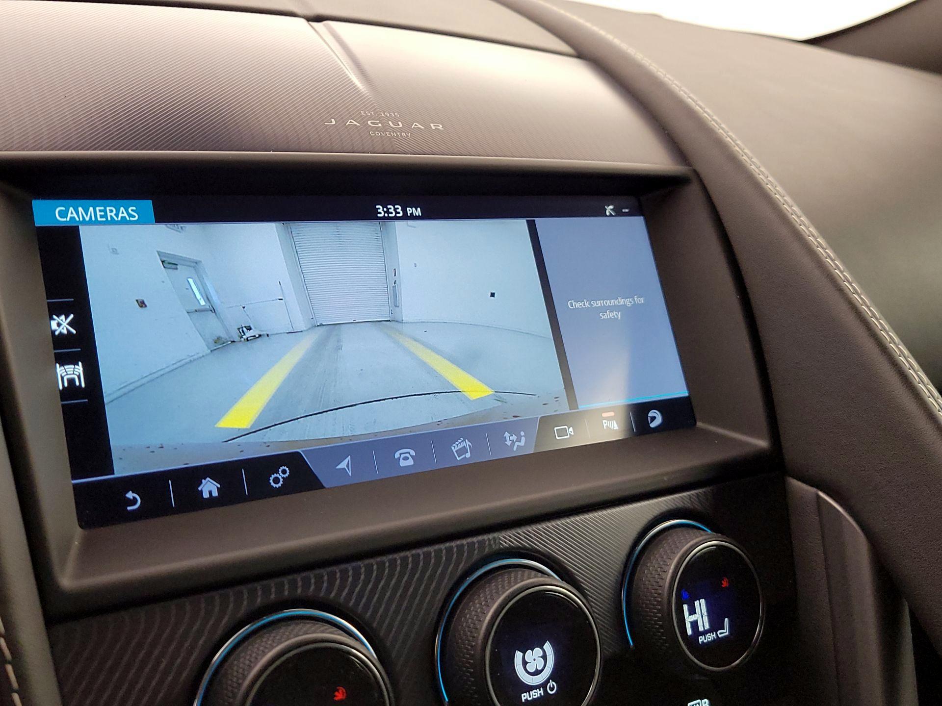 Thumbnail: 2022 Jaguar F-Type - 15