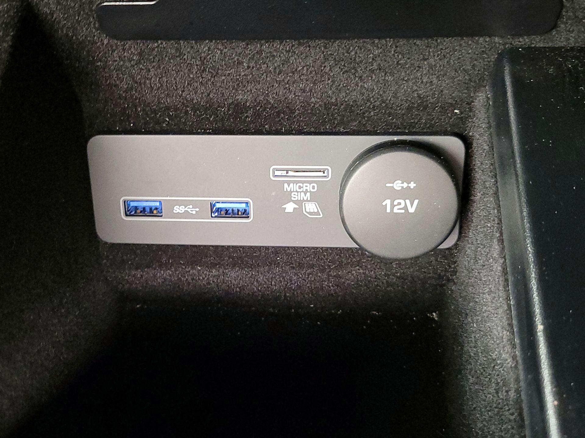 Thumbnail: 2022 Jaguar F-Type - 19