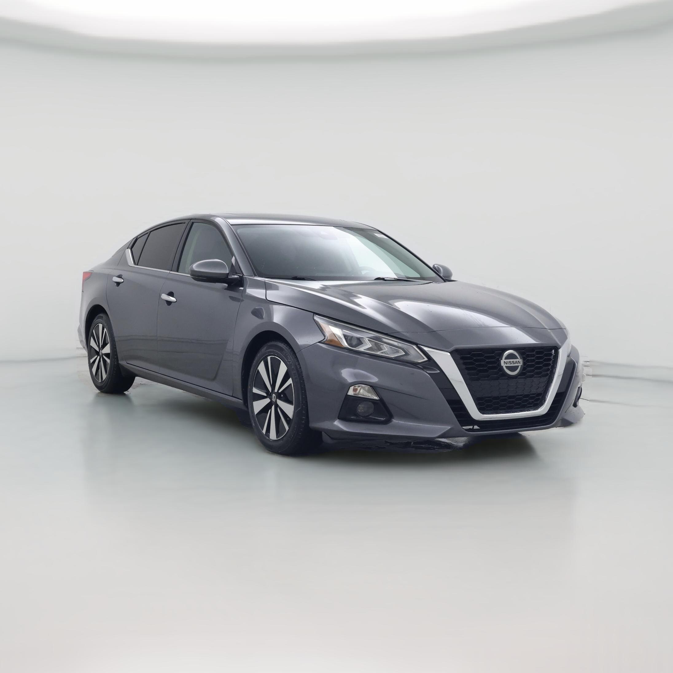 Thumbnail: 2020 Nissan Altima - 1