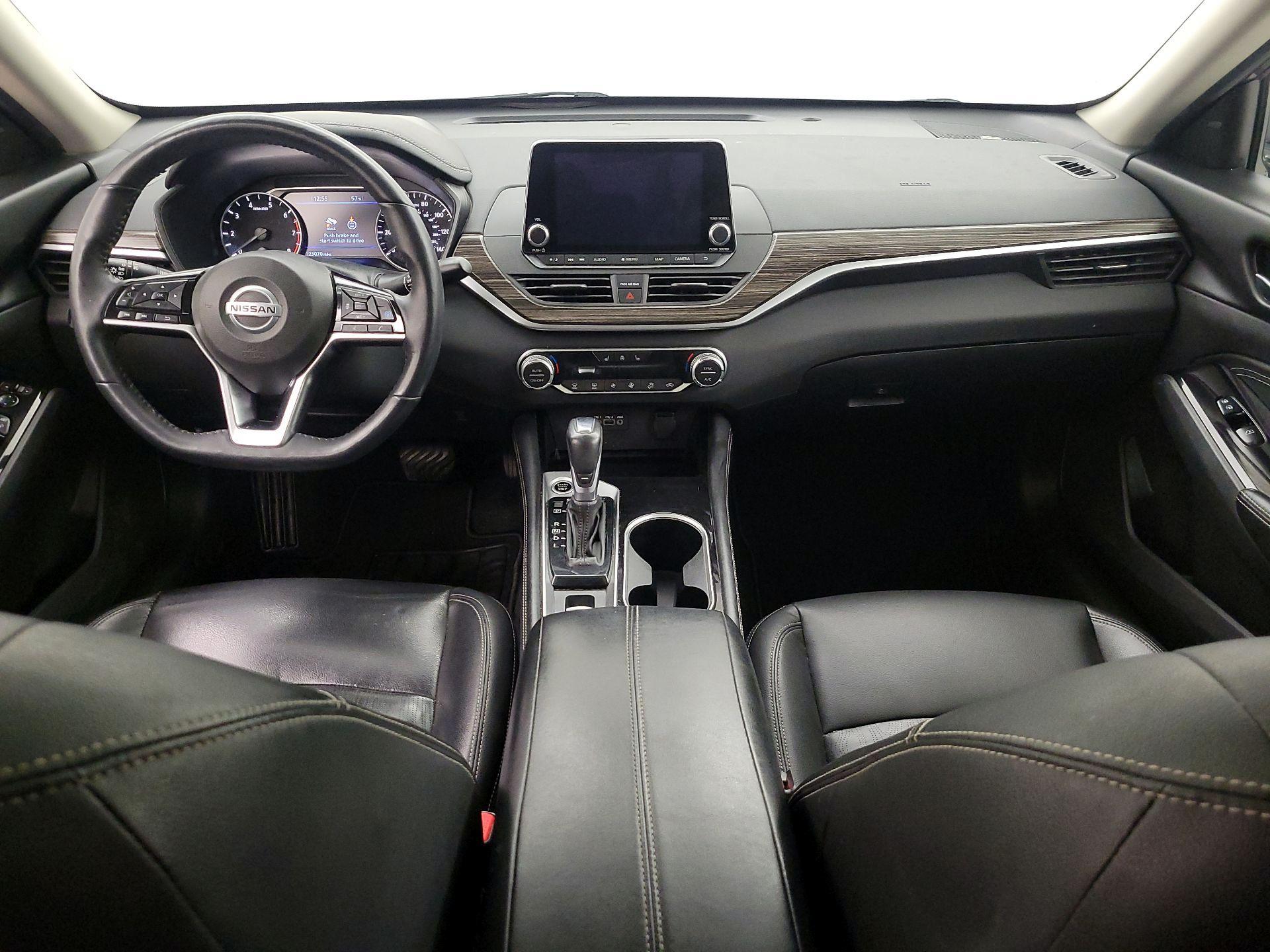 Thumbnail: 2020 Nissan Altima - 9