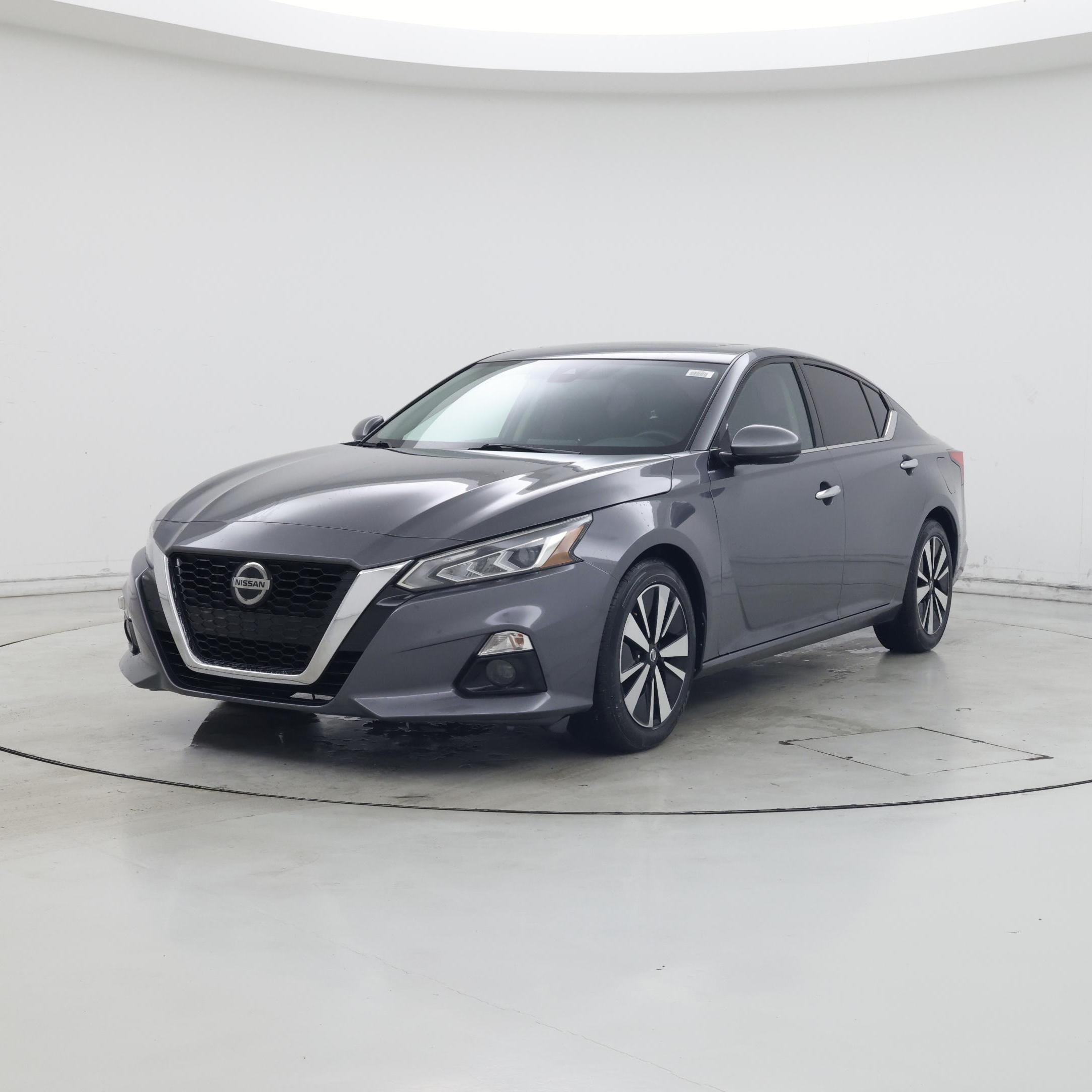 Thumbnail: 2020 Nissan Altima - 4