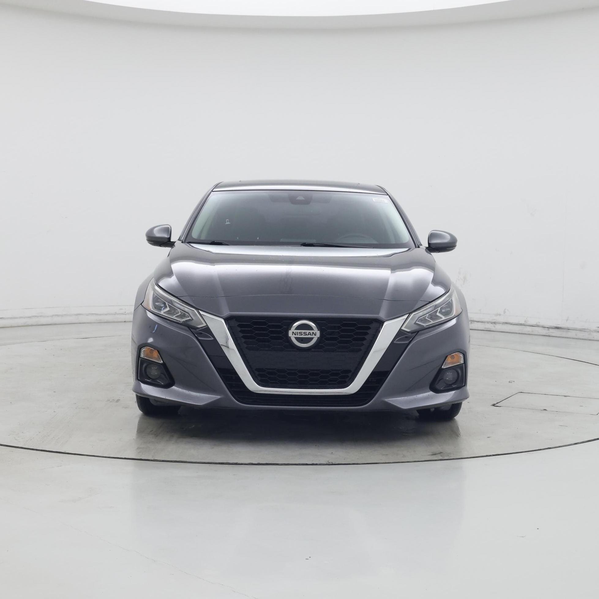 Thumbnail: 2020 Nissan Altima - 5